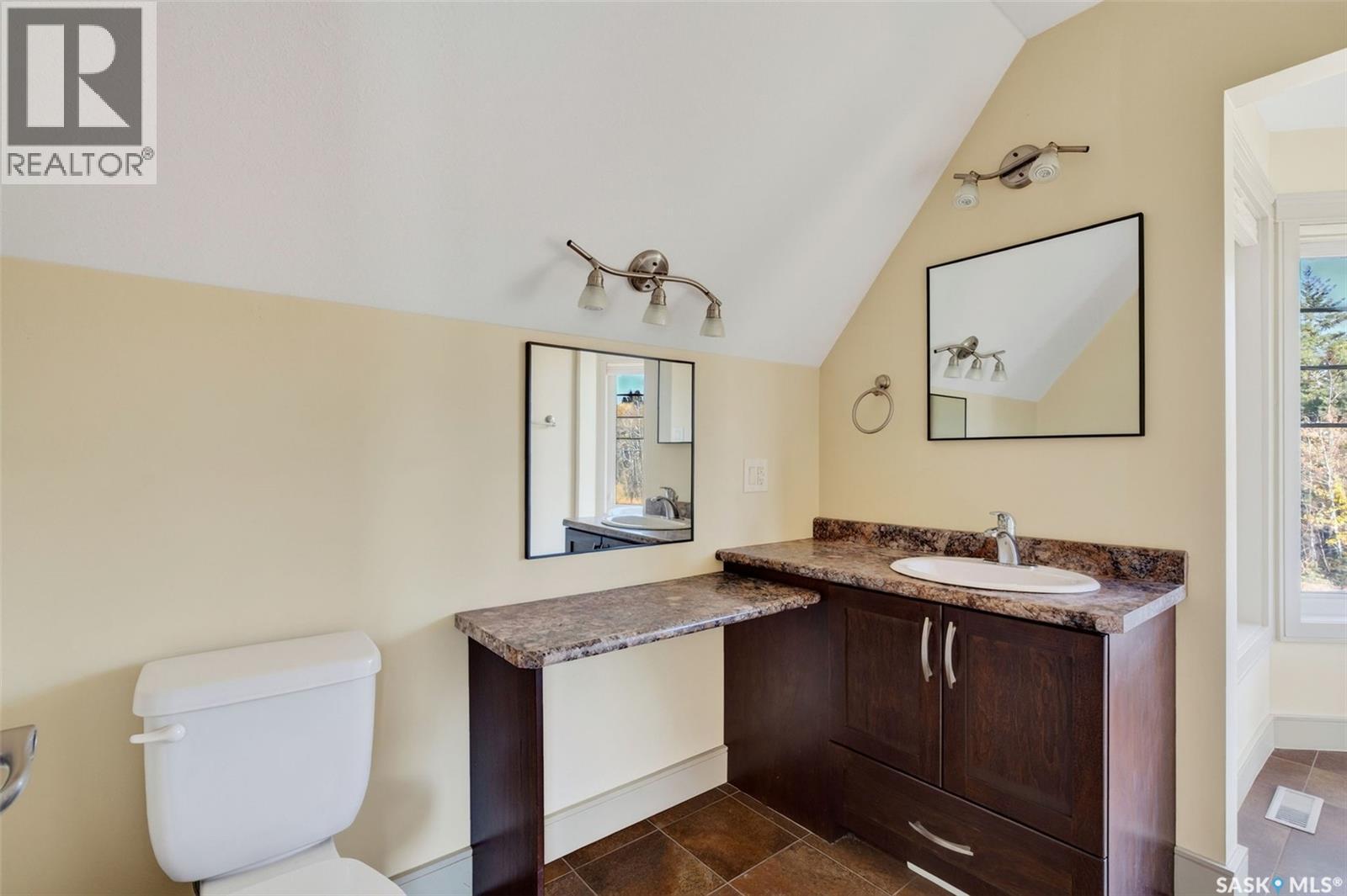 1 101 Neis Access Road Property Photo 37