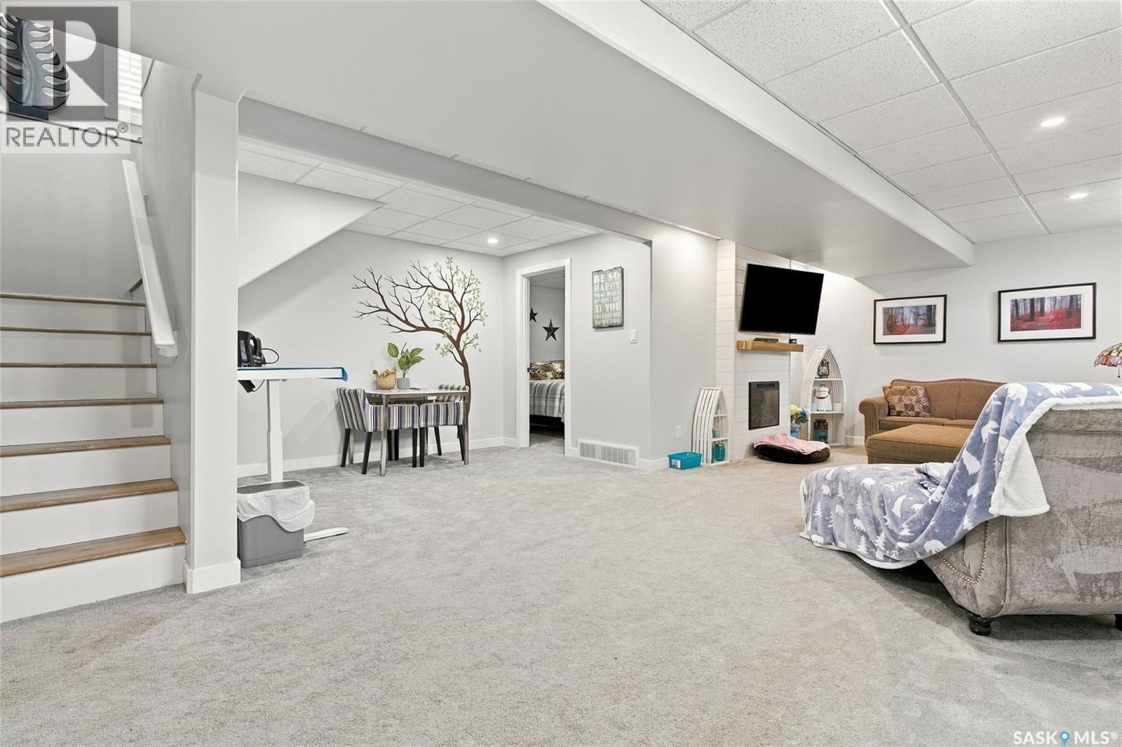 101 South Hill Road Property Photo 30