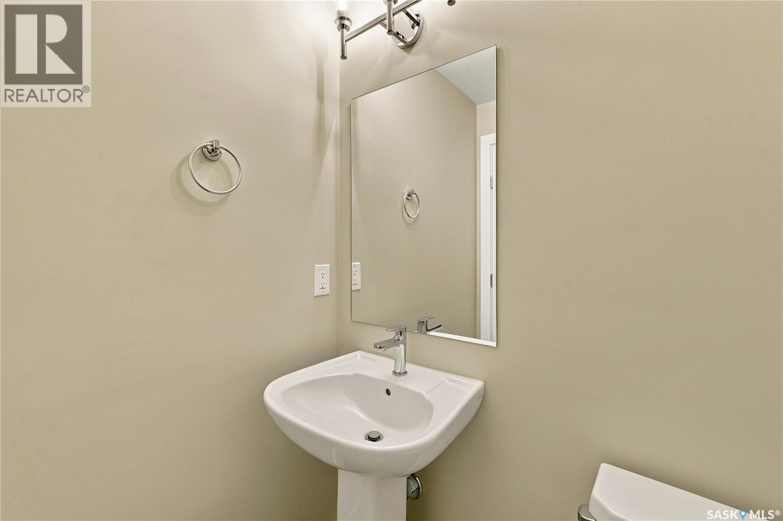 442 Leskiw Bend Property Photo 21
