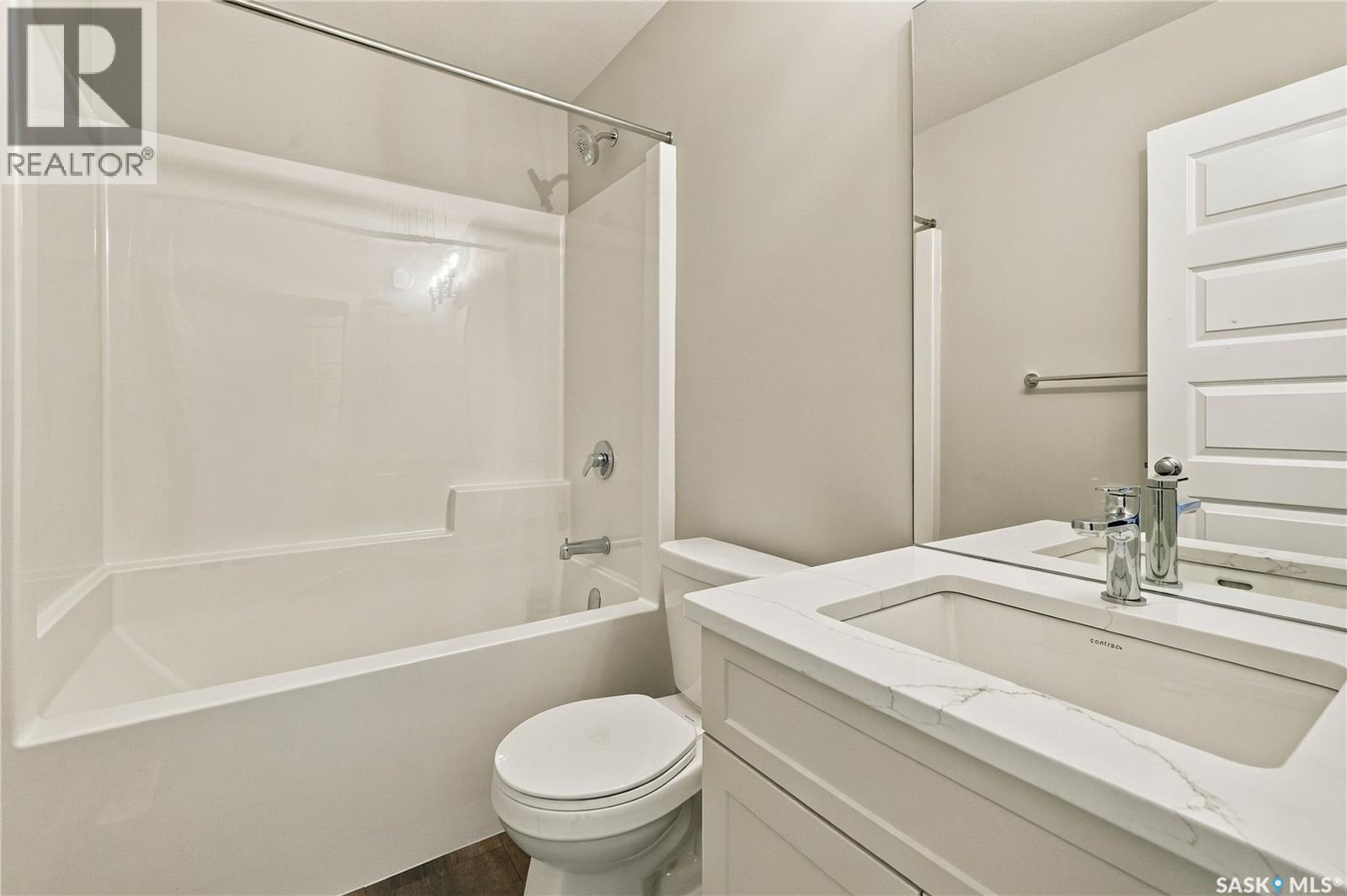 442 Leskiw Bend Property Photo 40