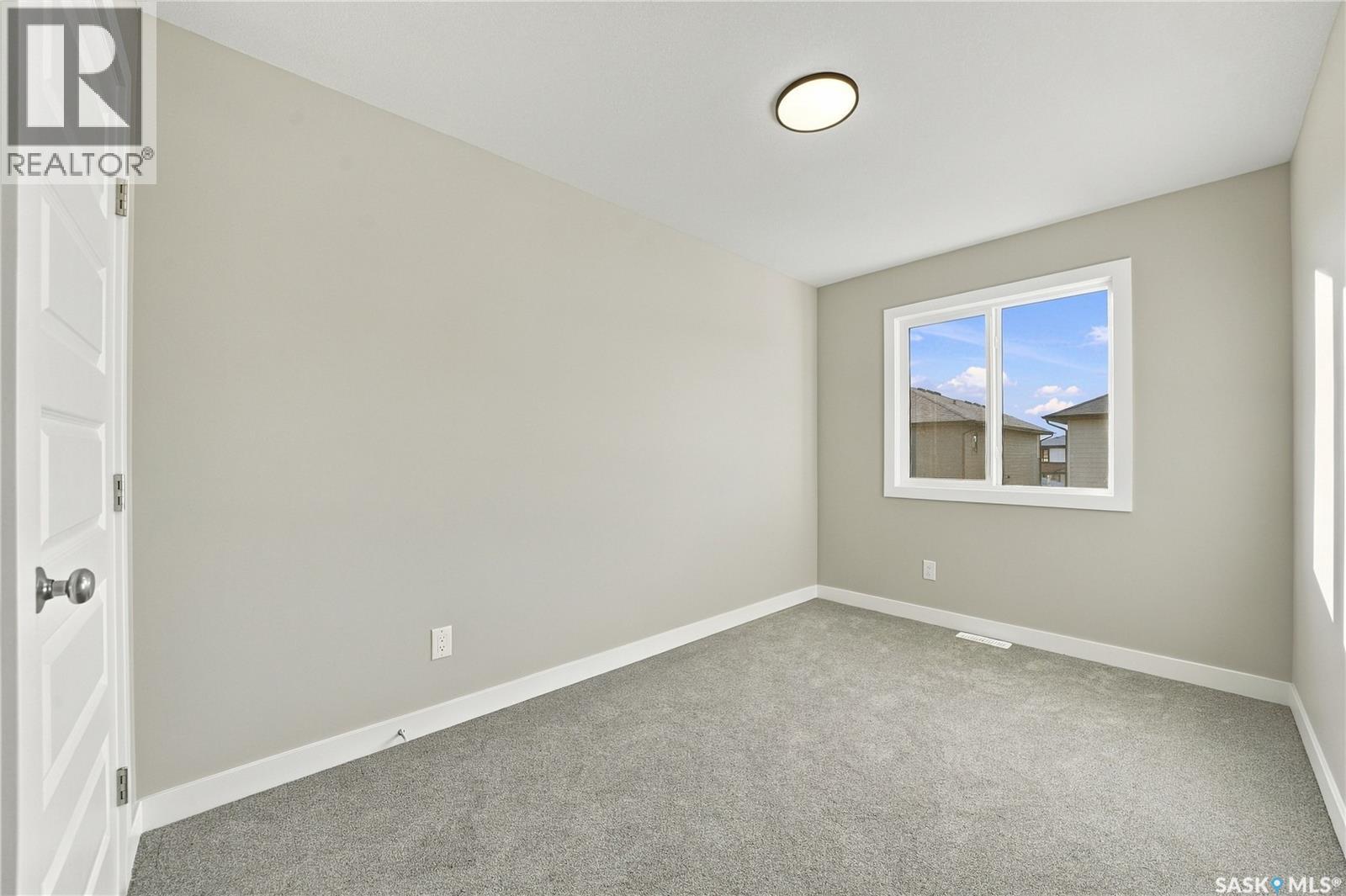 442 Leskiw Bend Property Photo 42