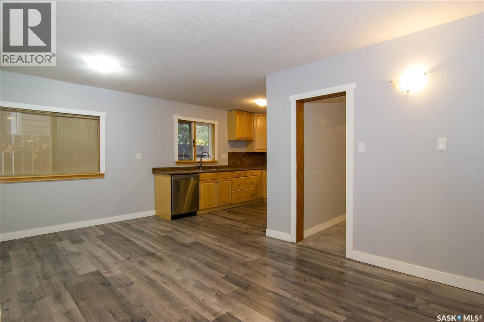 308 Hilliard Street E Property Photo 7