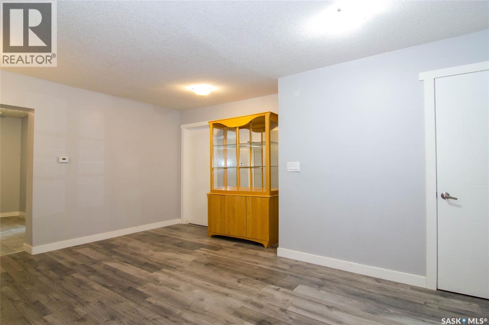 308 Hilliard Street E Property Photo 8