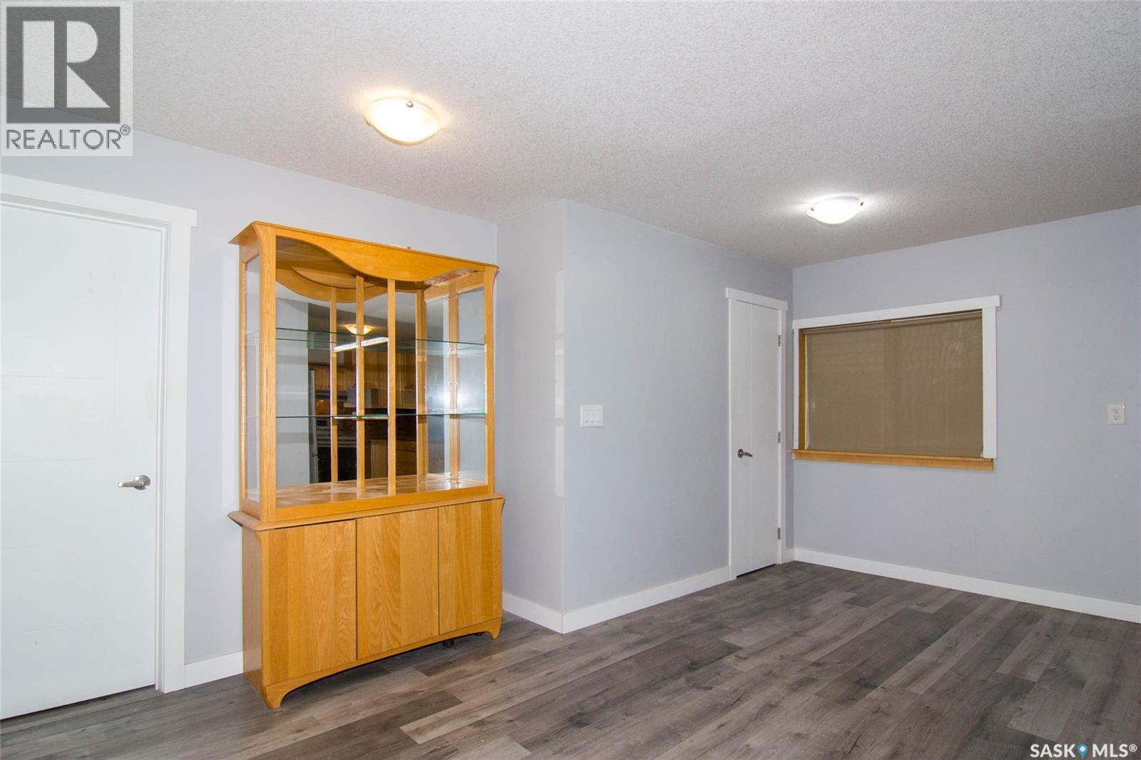 308 Hilliard Street E Property Photo 9