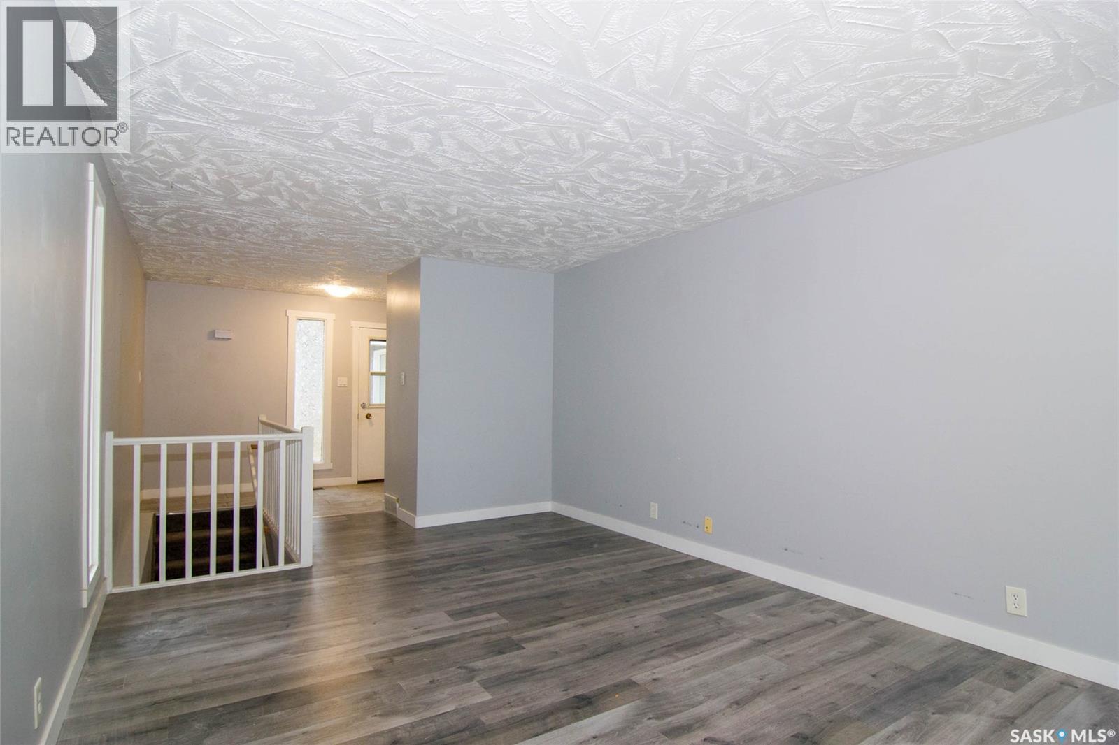 308 Hilliard Street E Property Photo 11