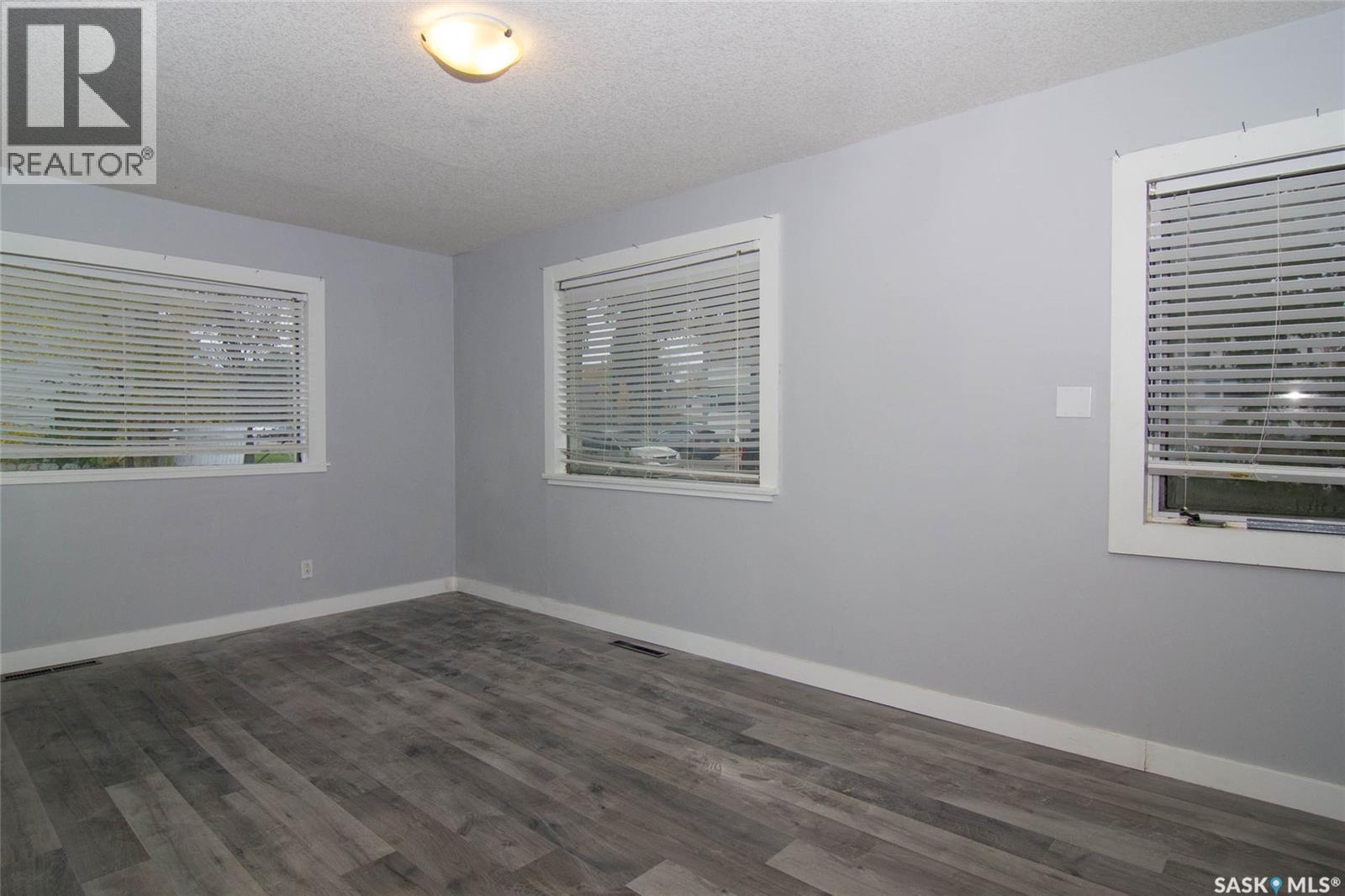 308 Hilliard Street E Property Photo 13