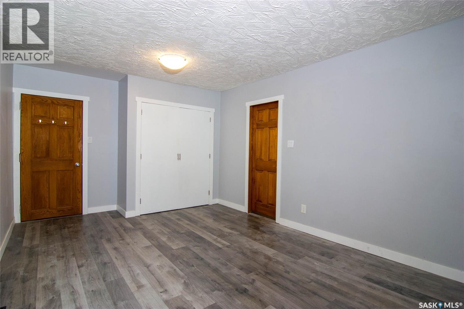 308 Hilliard Street E Property Photo 18