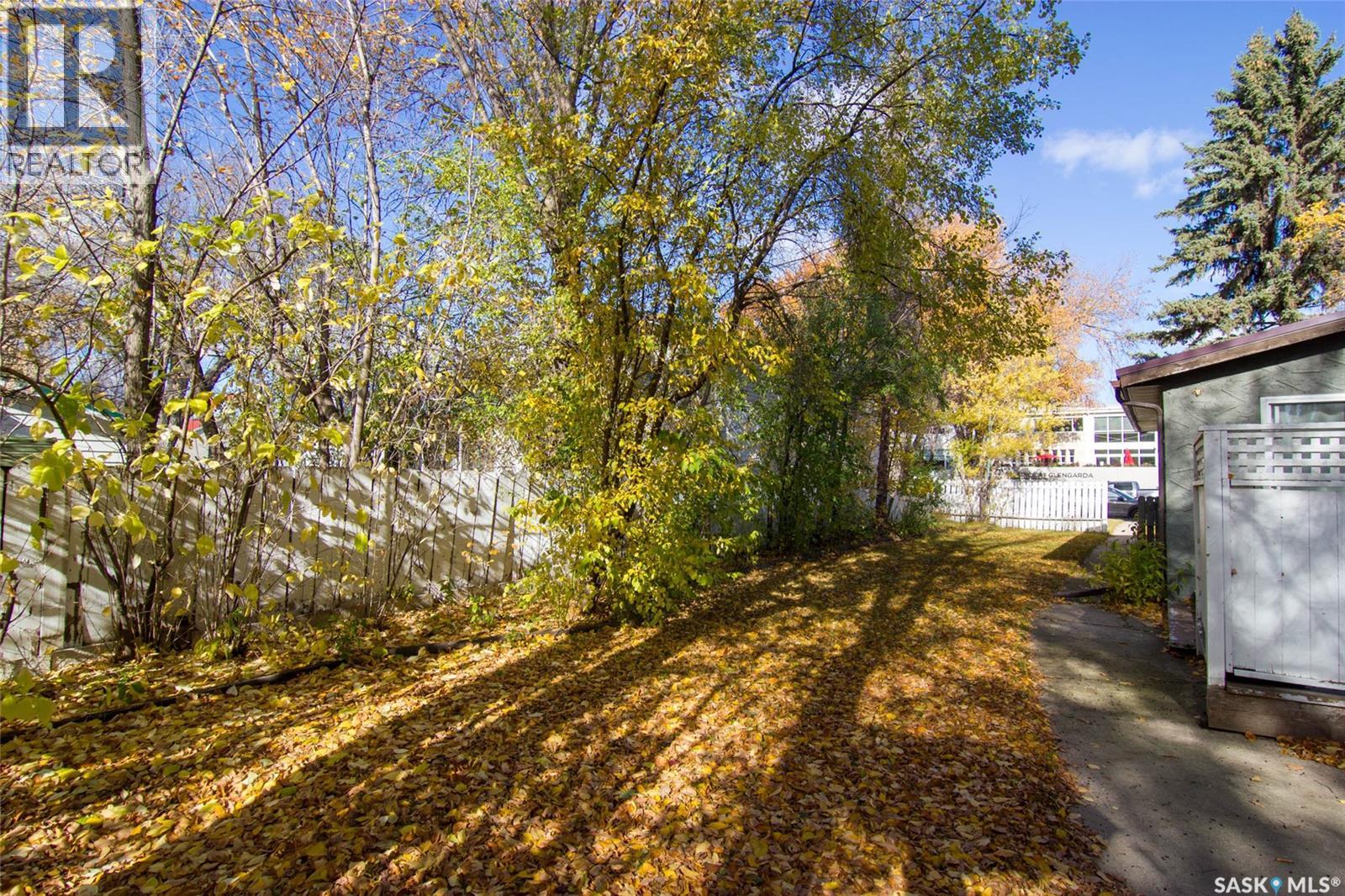 308 Hilliard Street E Property Photo 29