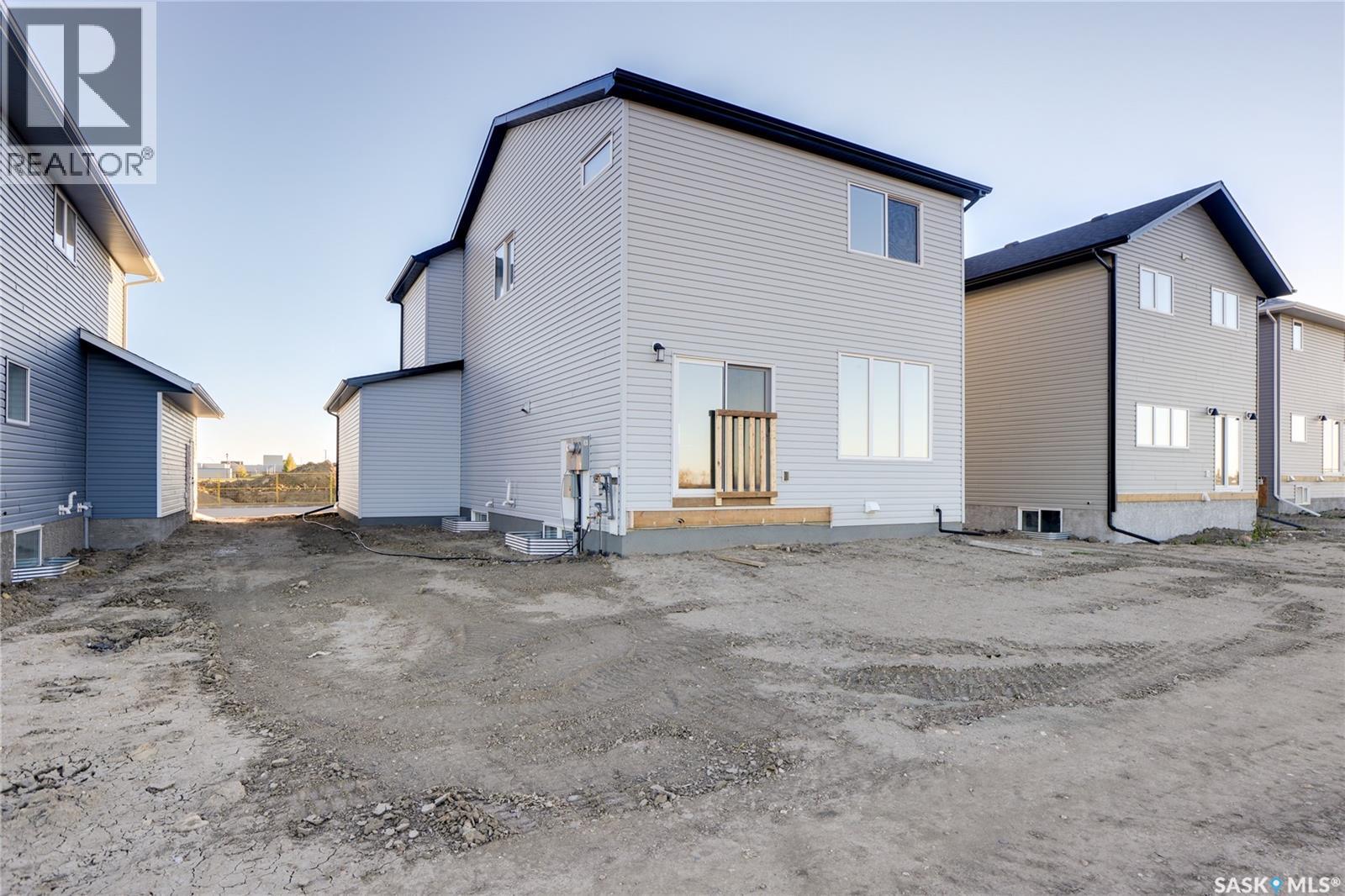 141 Emma Crescent Property Photo 30