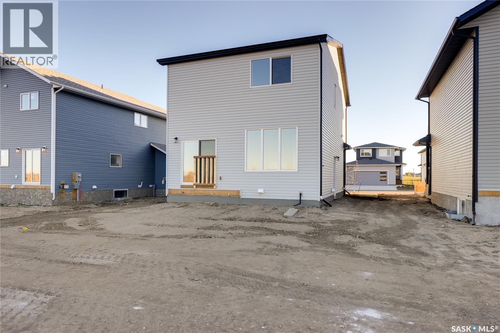 141 Emma Crescent Property Photo 31