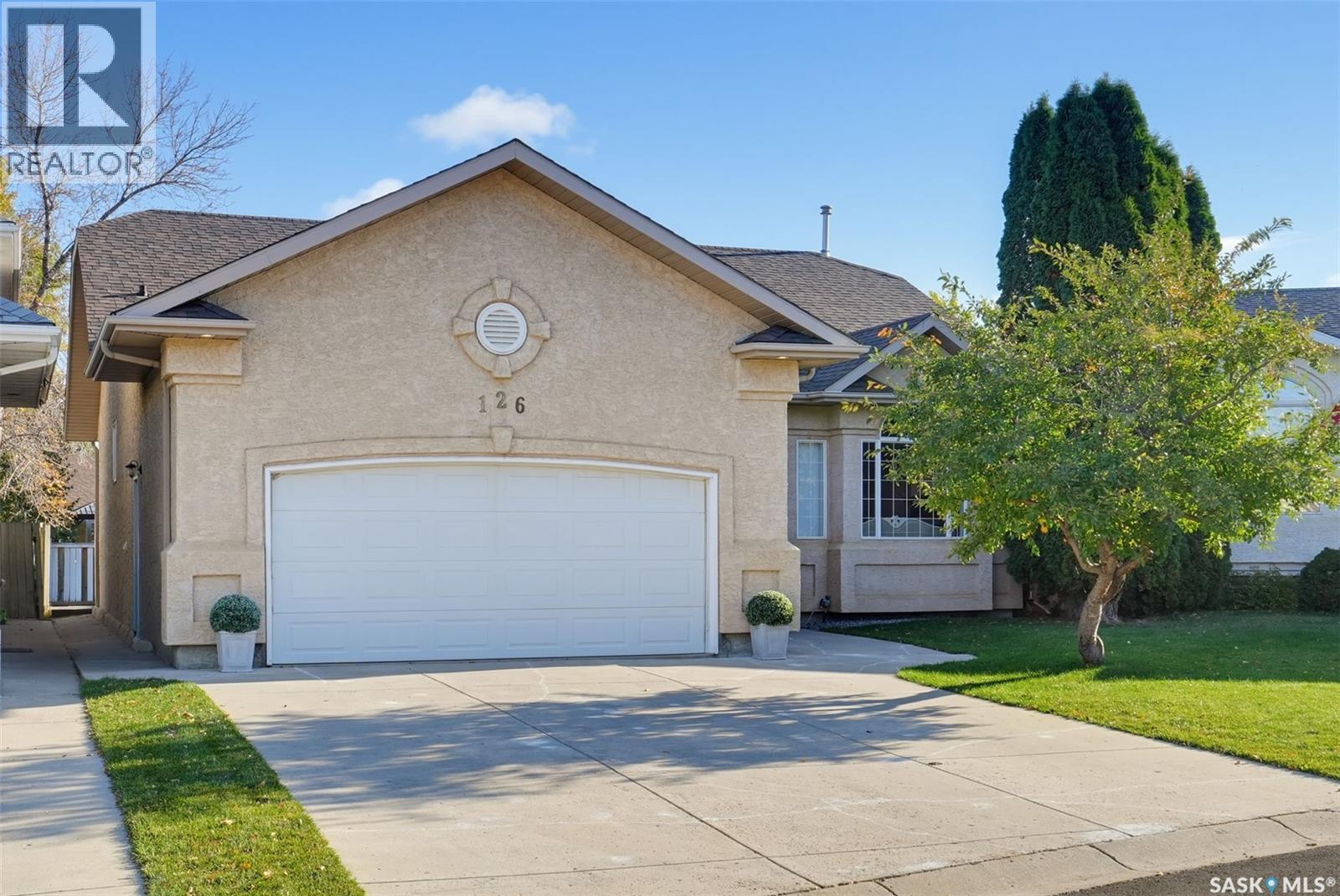 126 Woods Court Property Photo 4
