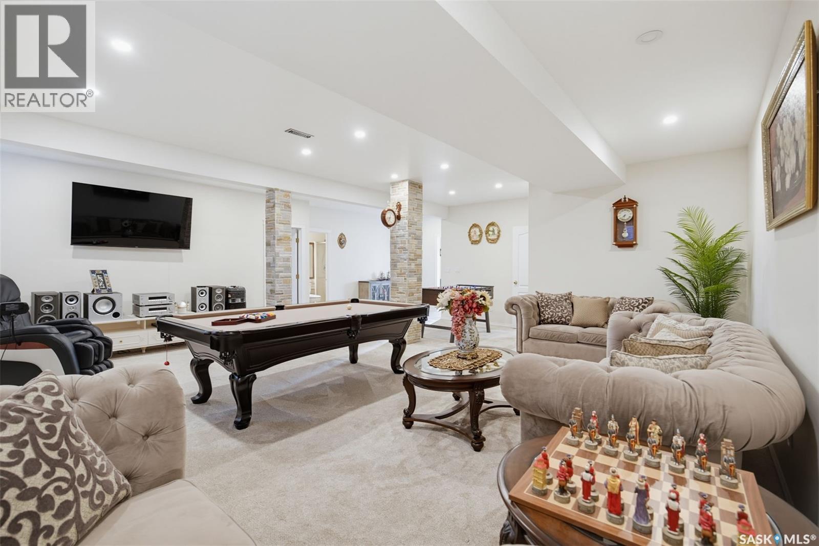 126 Woods Court Property Photo 38