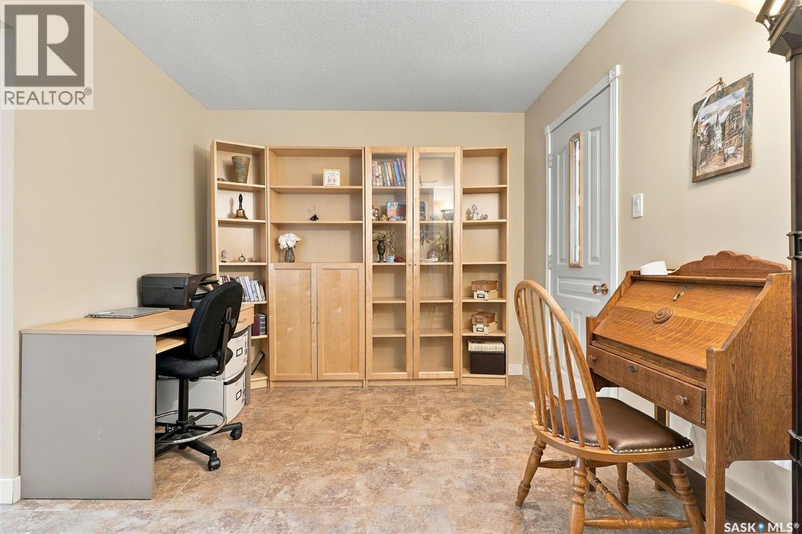 307 Broadway Street Property Photo 20