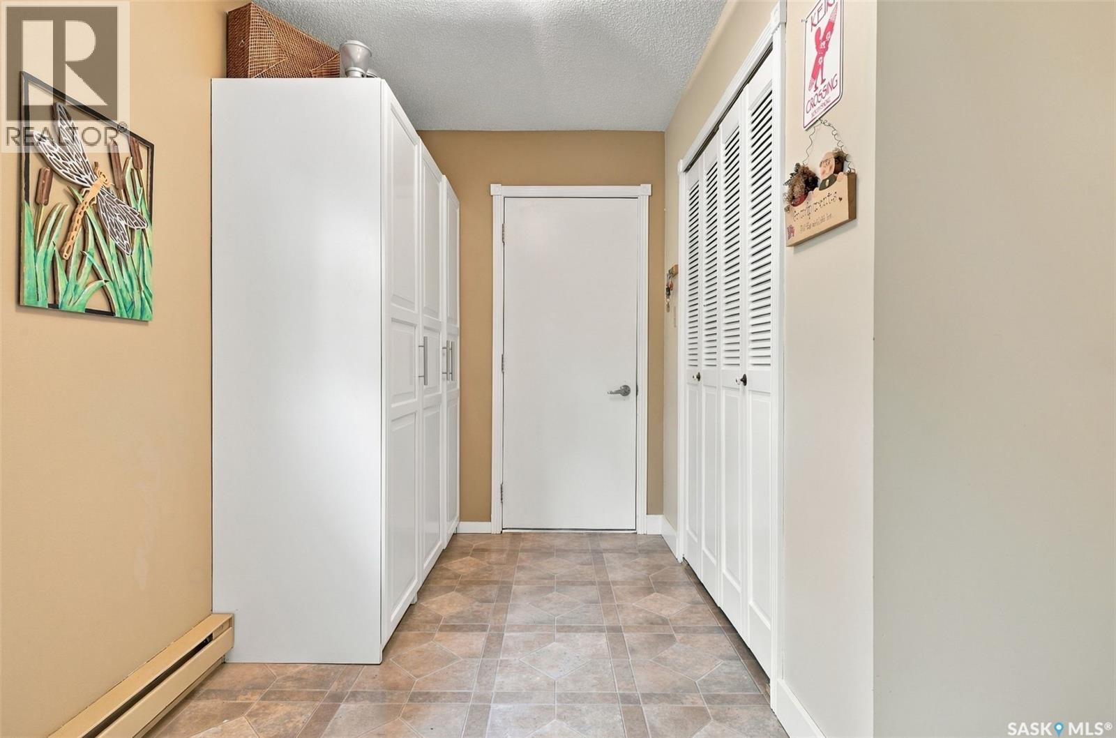307 Broadway Street Property Photo 29