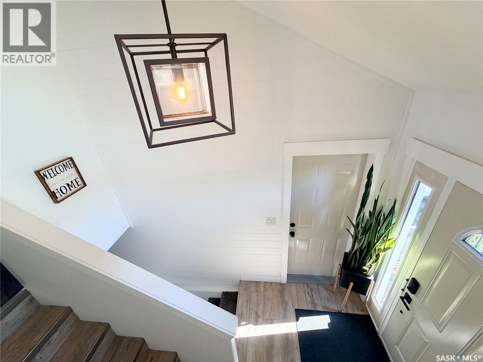 292 15th Street Property Photo 5