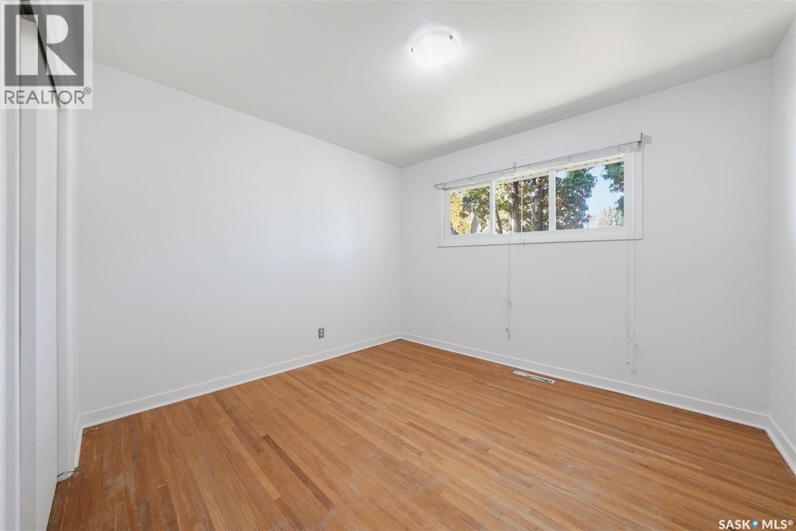 1405 Cumberland Avenue S Property Photo 13