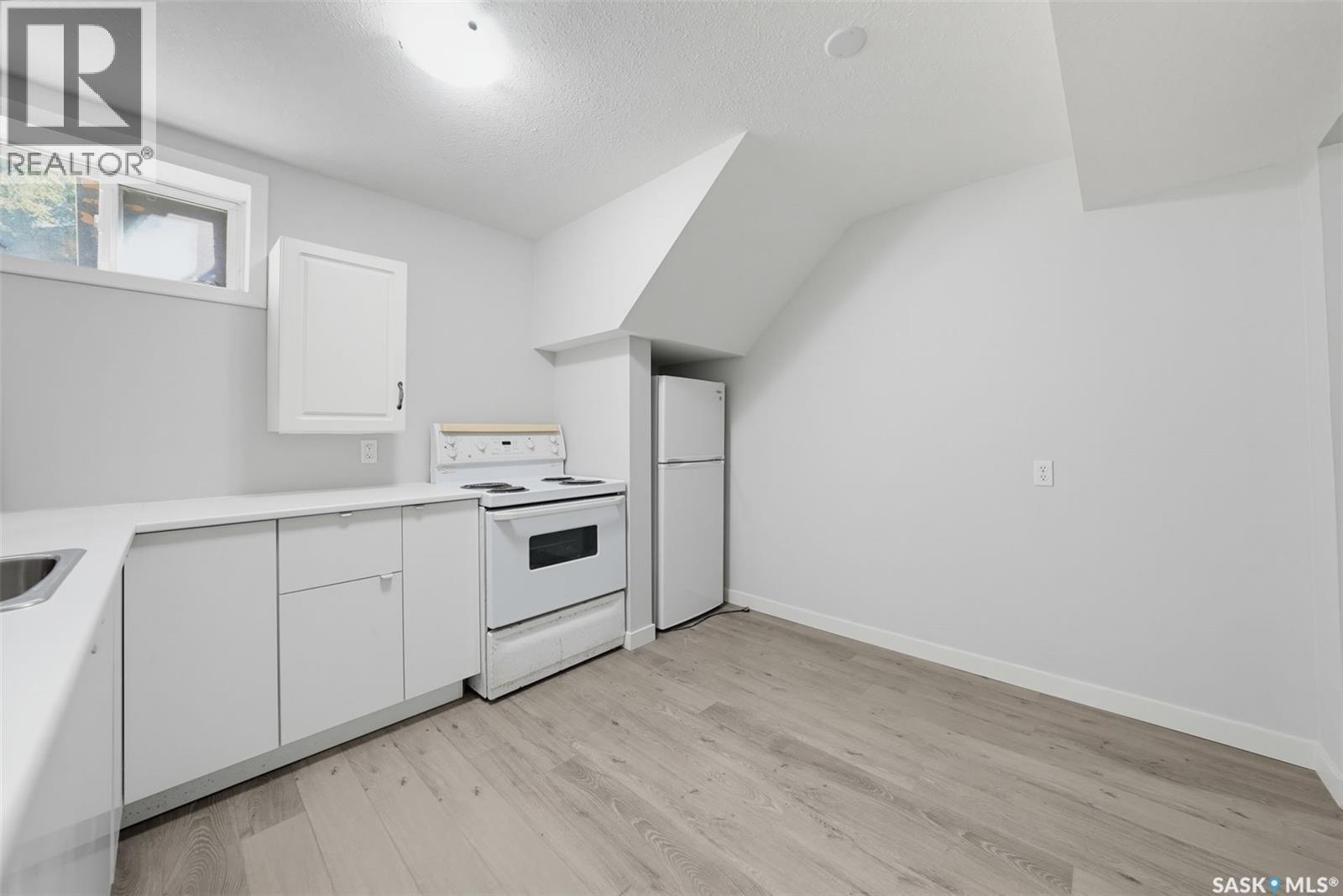 1405 Cumberland Avenue S Property Photo 17
