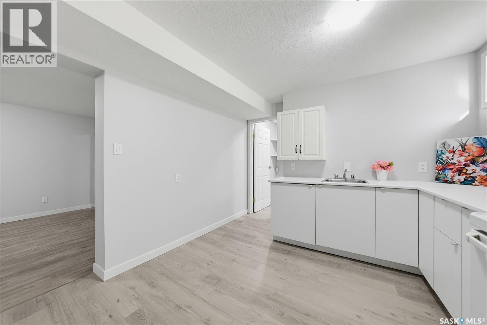 1405 Cumberland Avenue S Property Photo 18