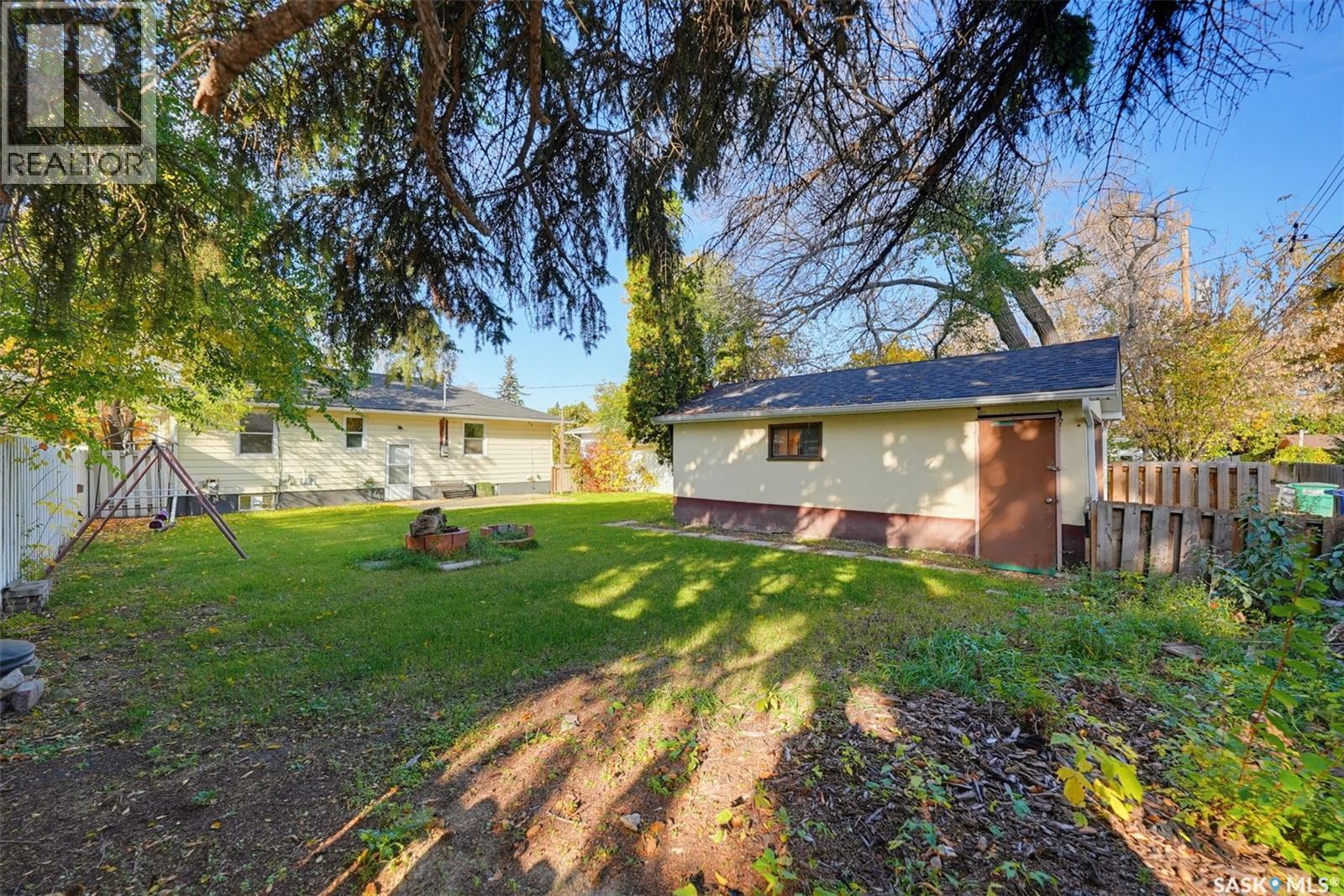 1405 Cumberland Avenue S Property Photo 31