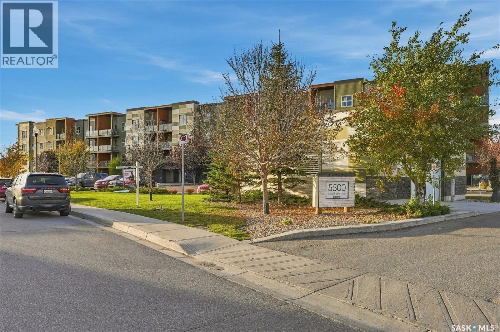 2418 5500 Mitchinson Way Property Photo 4