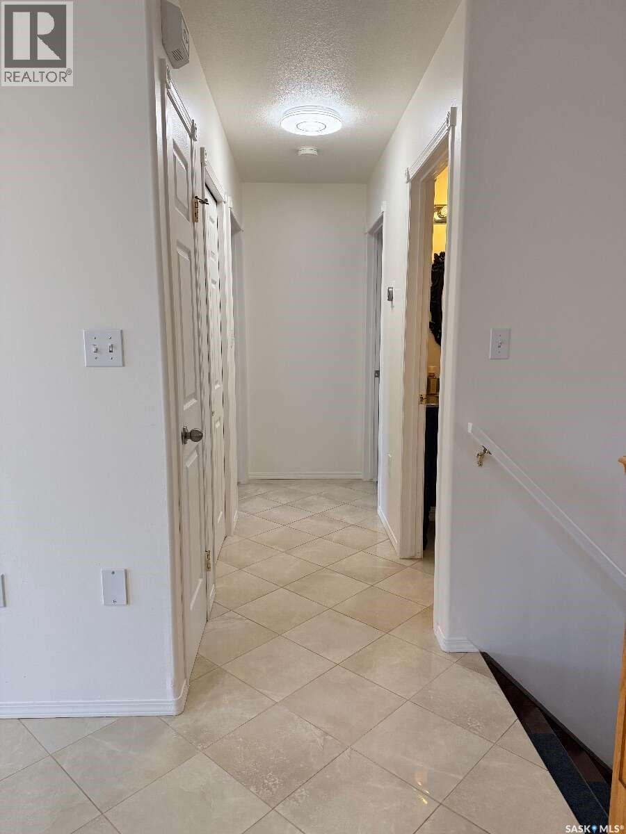 2606 42nd Avenue Property Photo 5