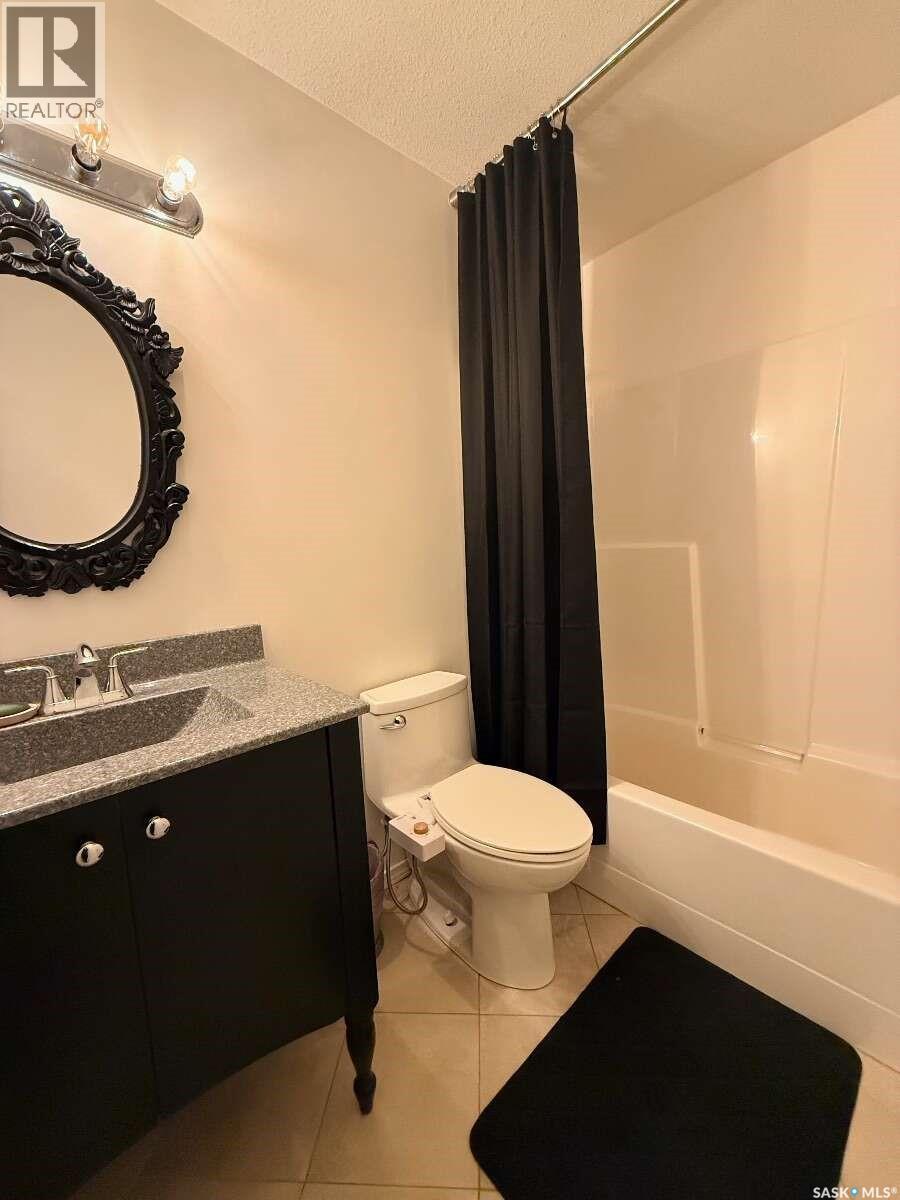 2606 42nd Avenue Property Photo 13