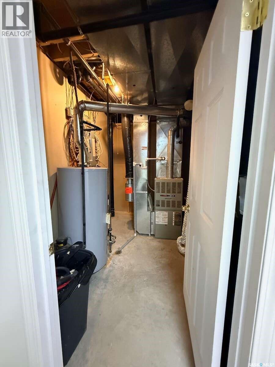 2606 42nd Avenue Property Photo 25