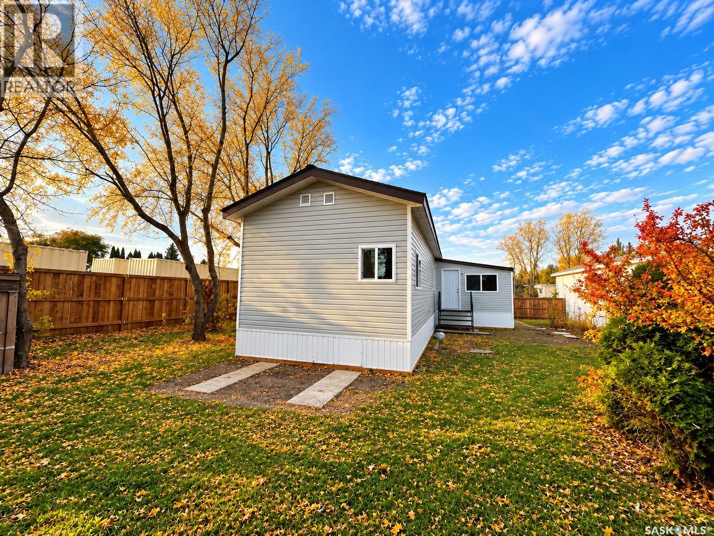 72 1035 Boychuk Drive Property Photo 7