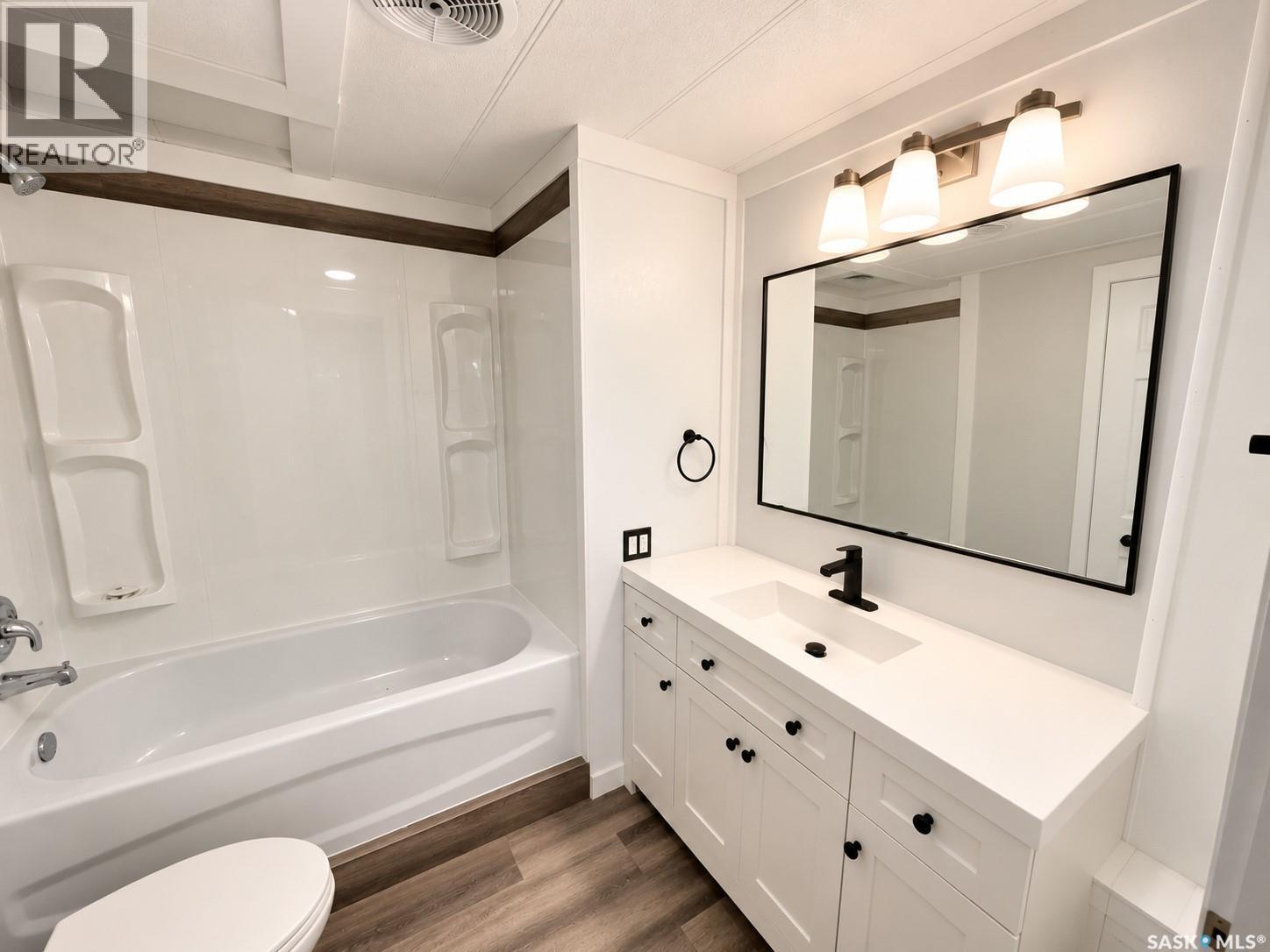 72 1035 Boychuk Drive Property Photo 35
