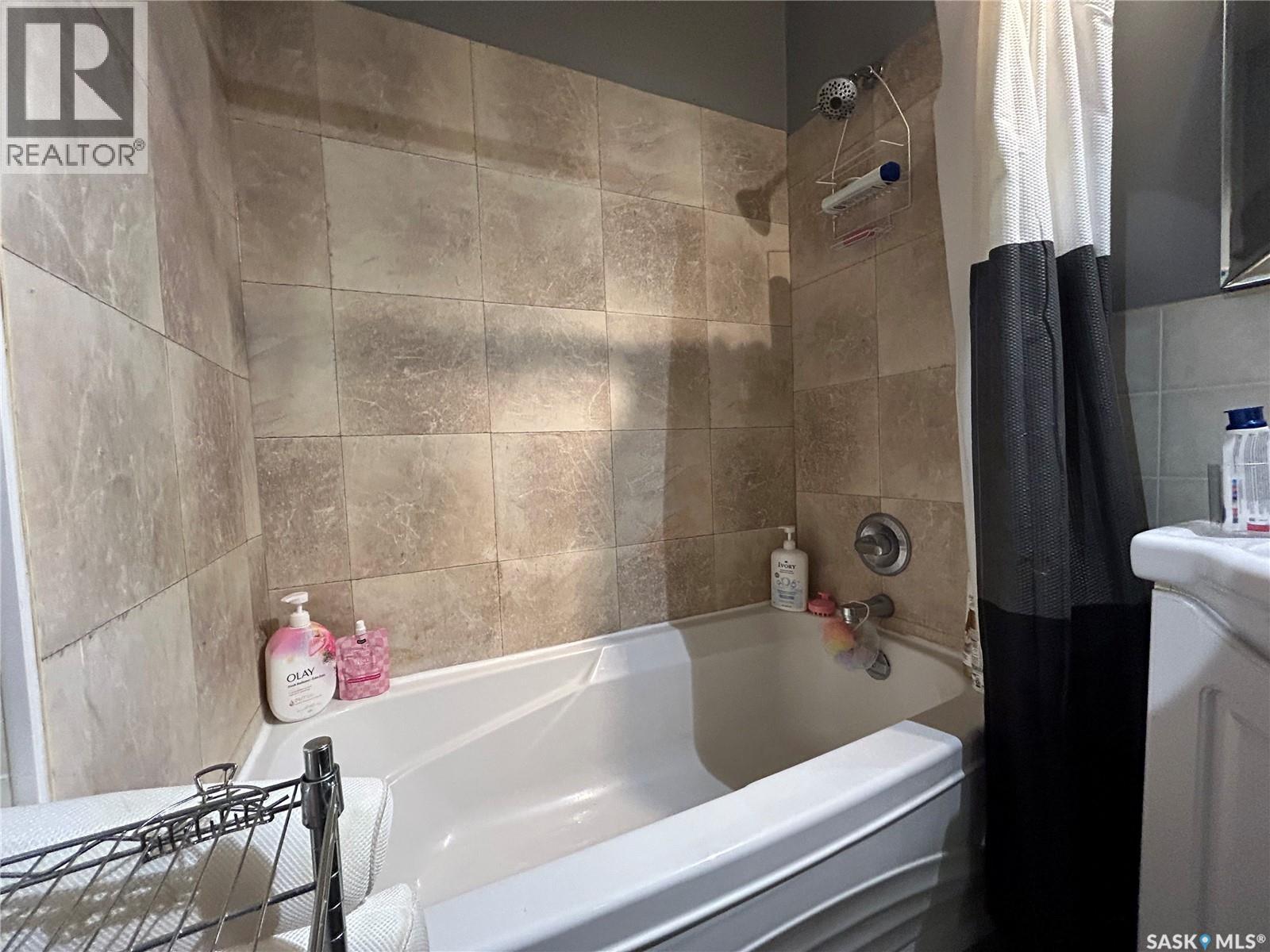 714 Carbon Avenue Property Photo 18