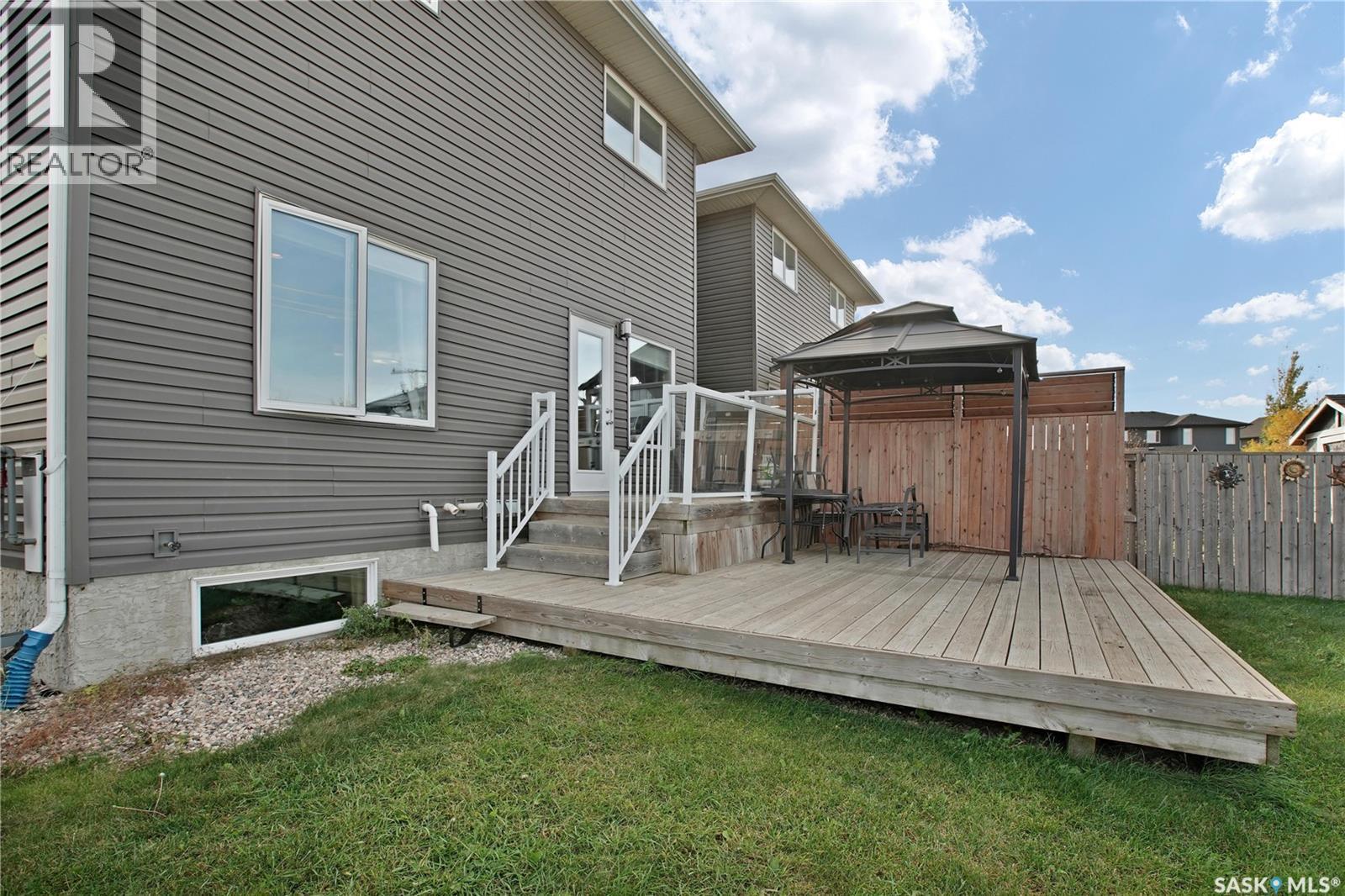 437 Redwood Crescent Property Photo 27