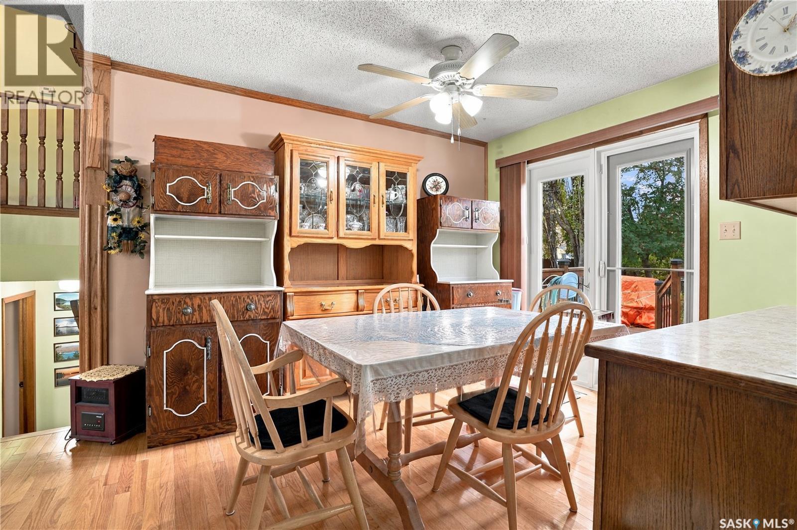 374 Thain Crescent Property Photo 16