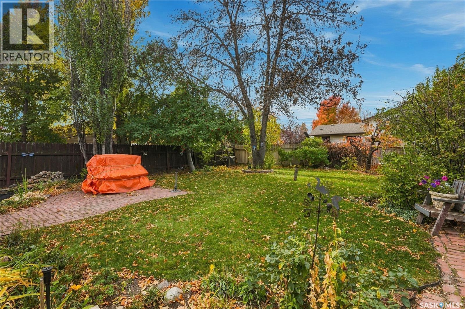 374 Thain Crescent Property Photo 45