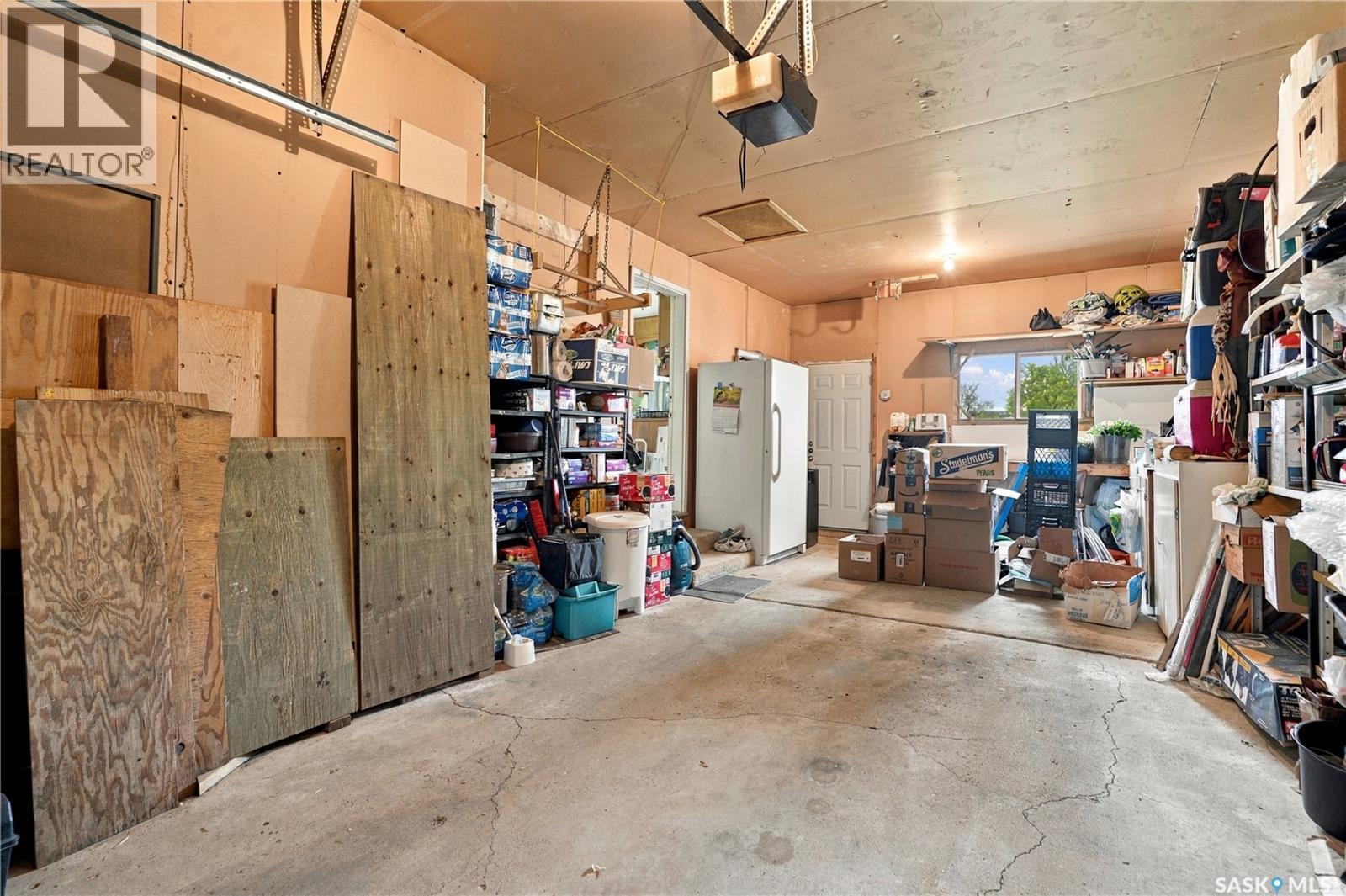 374 Thain Crescent Property Photo 47