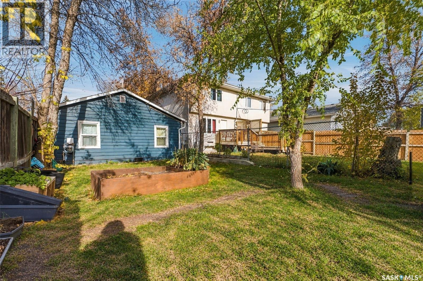 1116 12th Street E Property Photo 15