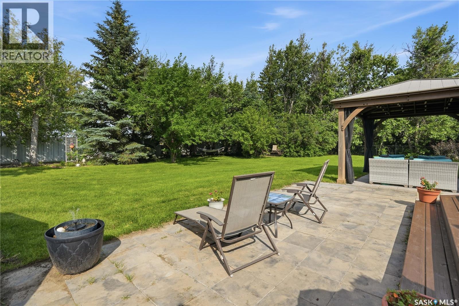 65 Meadow Road Property Photo 26