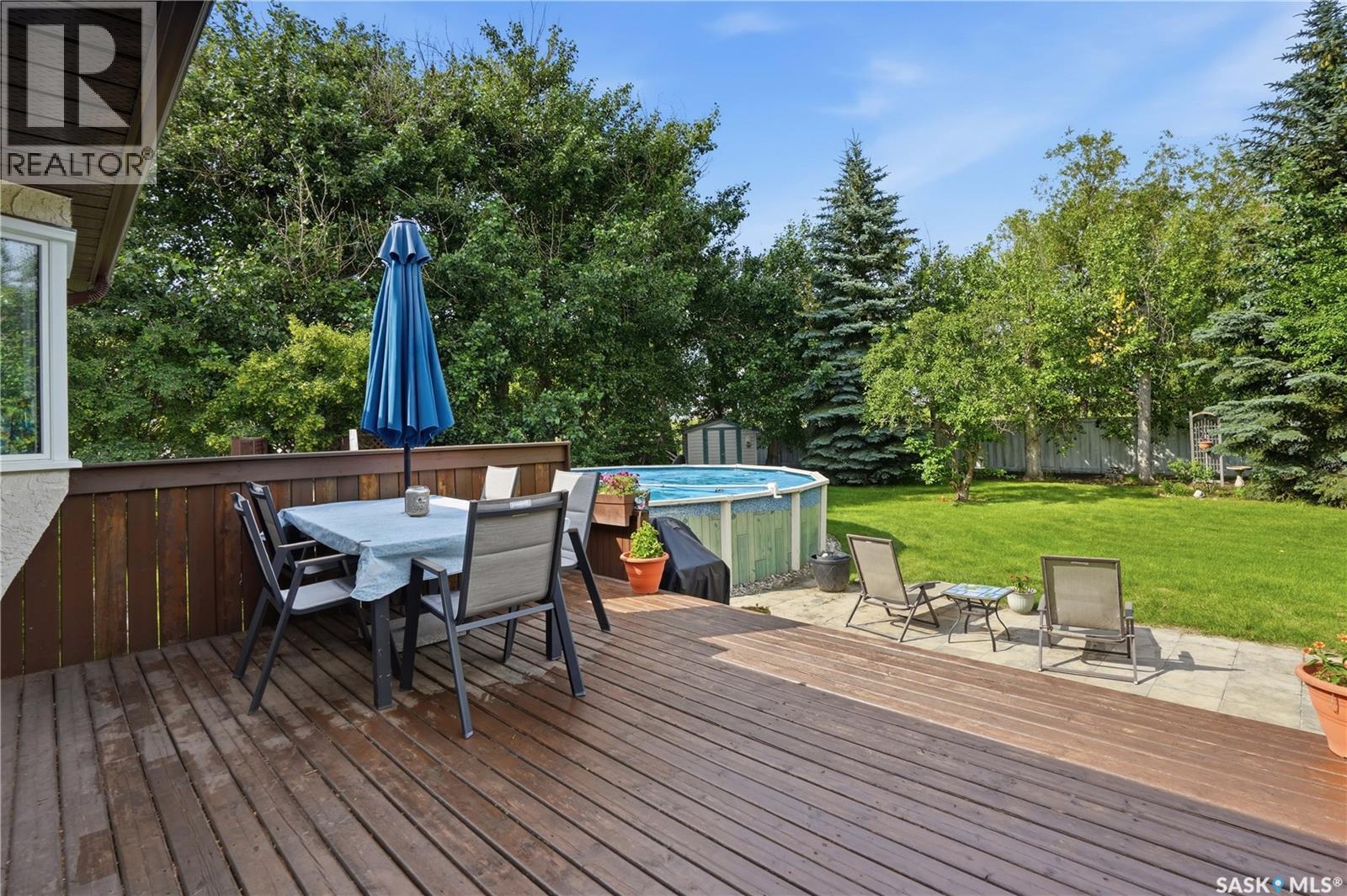 65 Meadow Road Property Photo 28