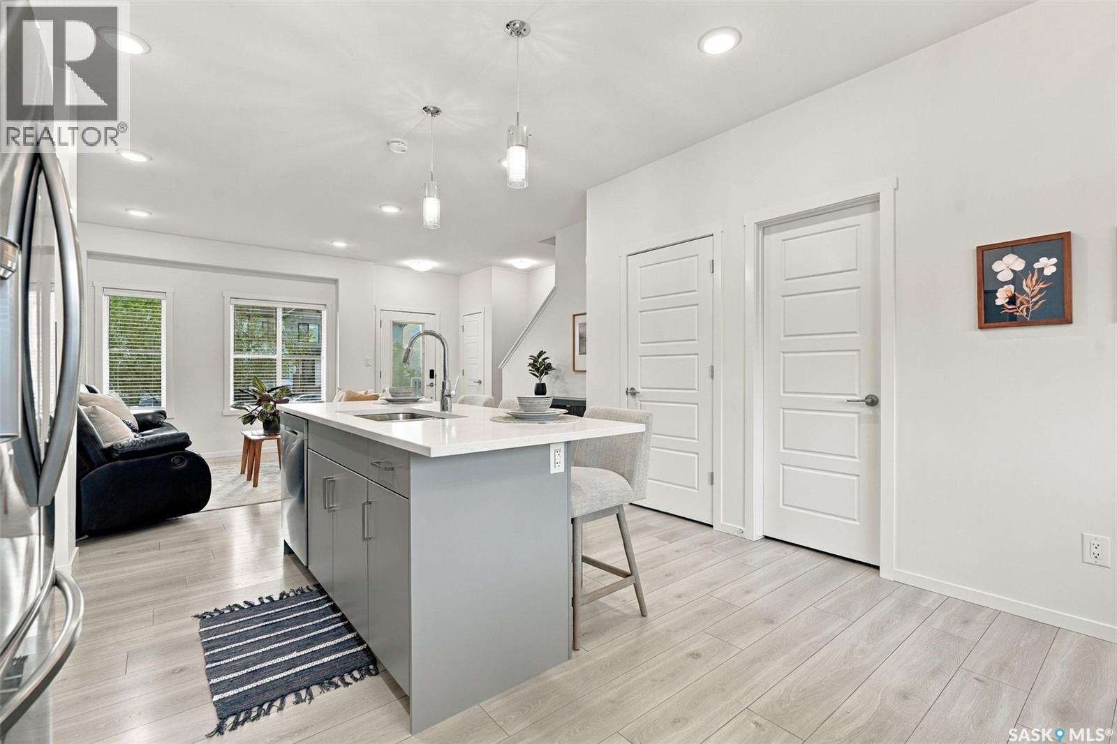 225 Westfield Road Property Photo 8