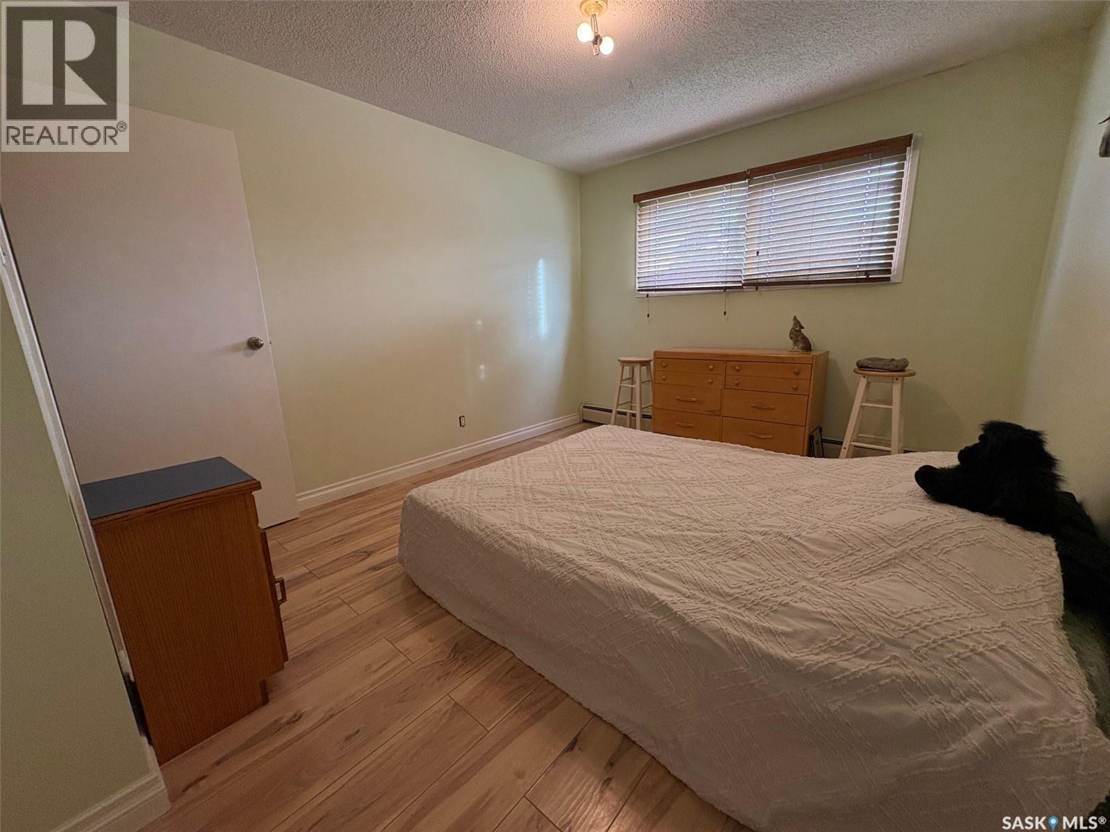 14 3809 Luther Place Property Photo 9
