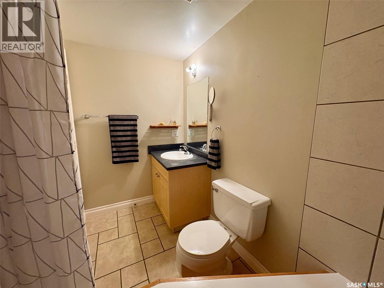 14 3809 Luther Place Property Photo 13