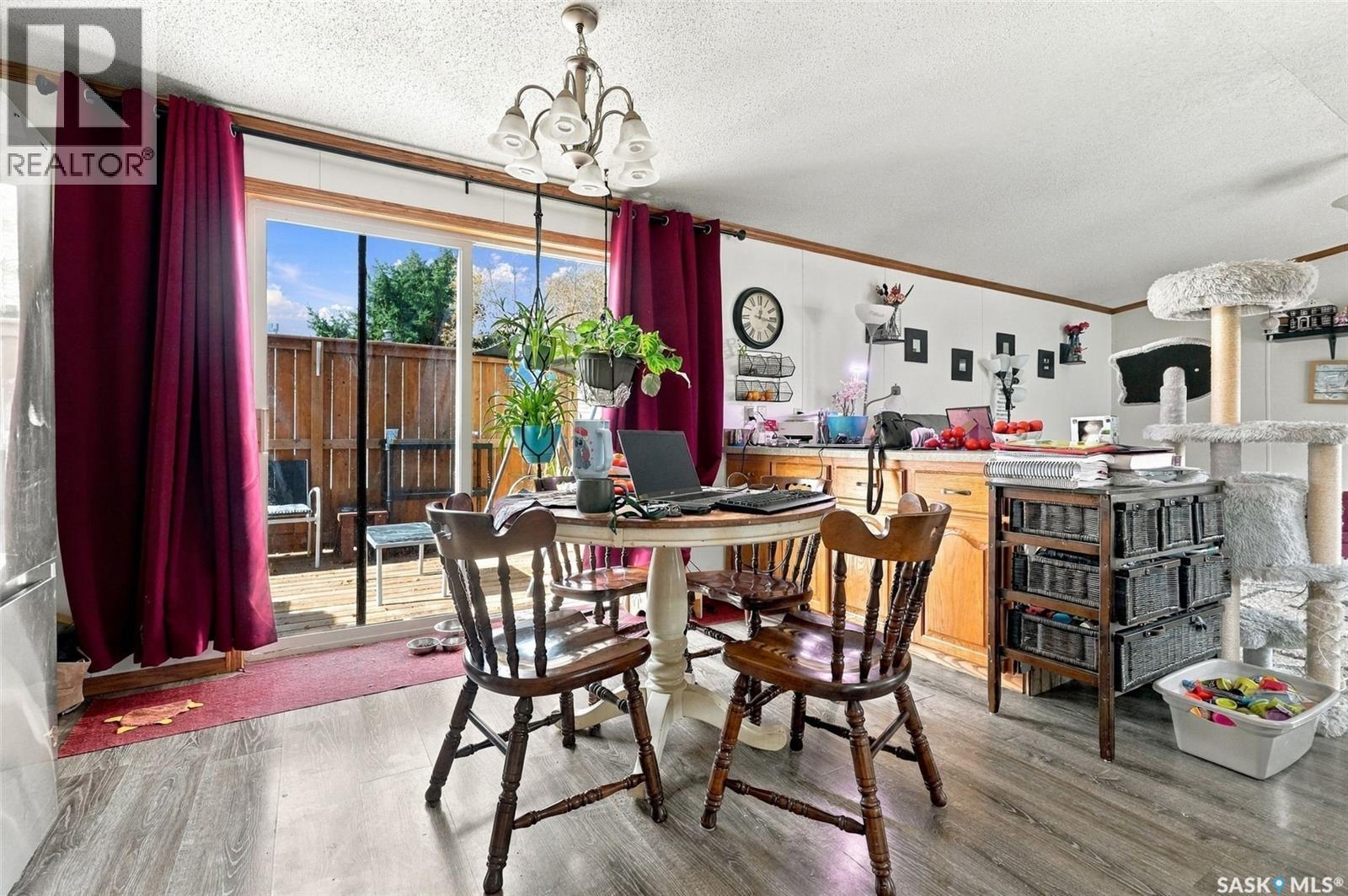 305 5th Avenue Property Photo 5