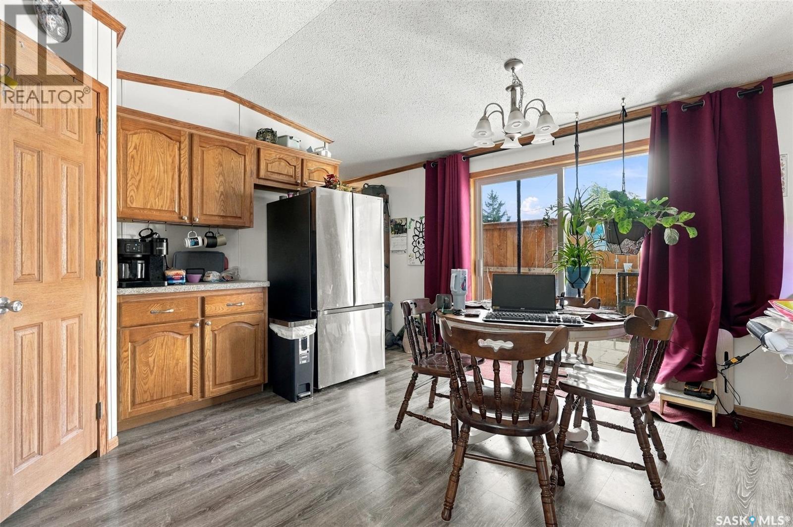 305 5th Avenue Property Photo 6