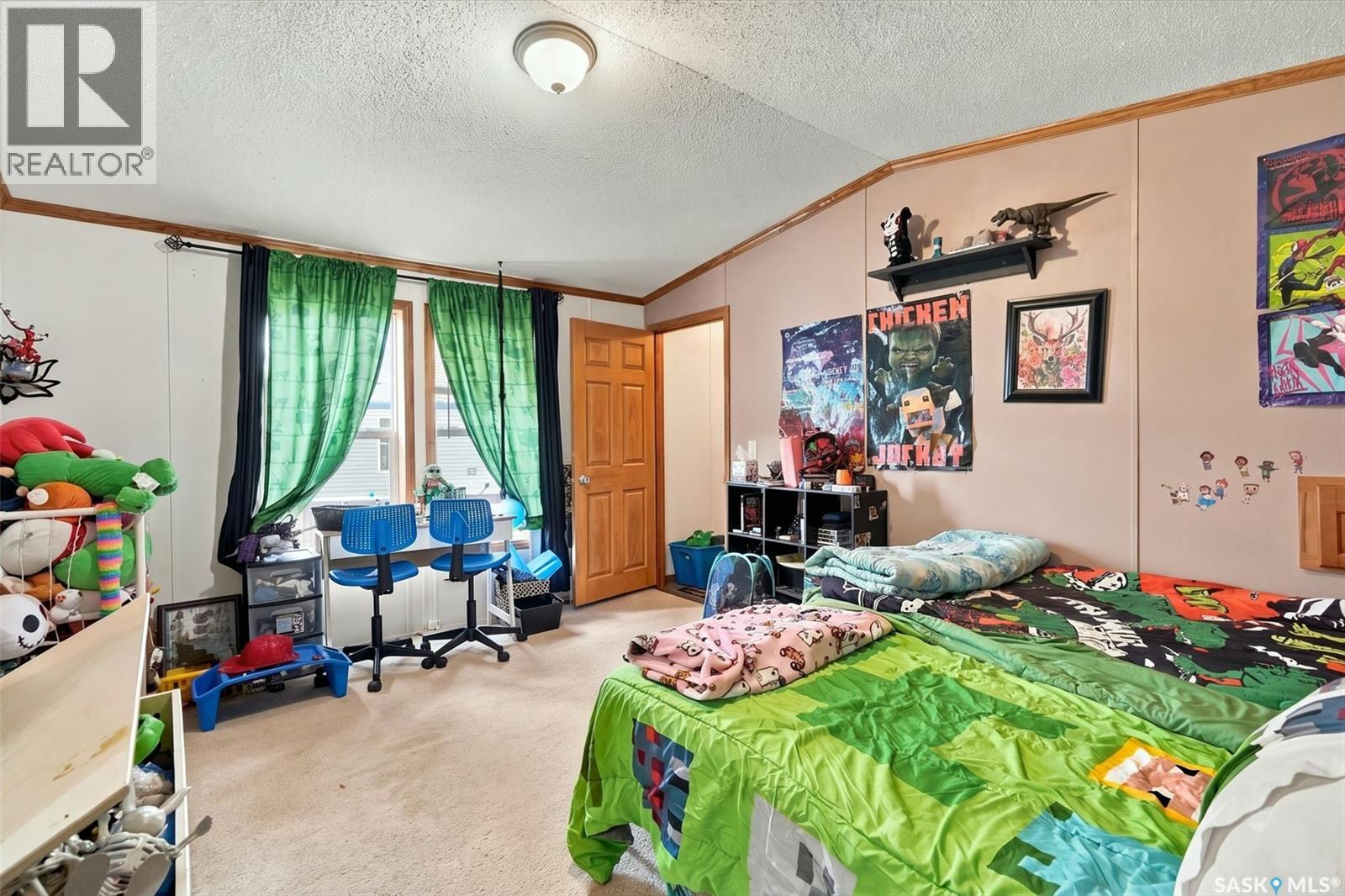 305 5th Avenue Property Photo 14
