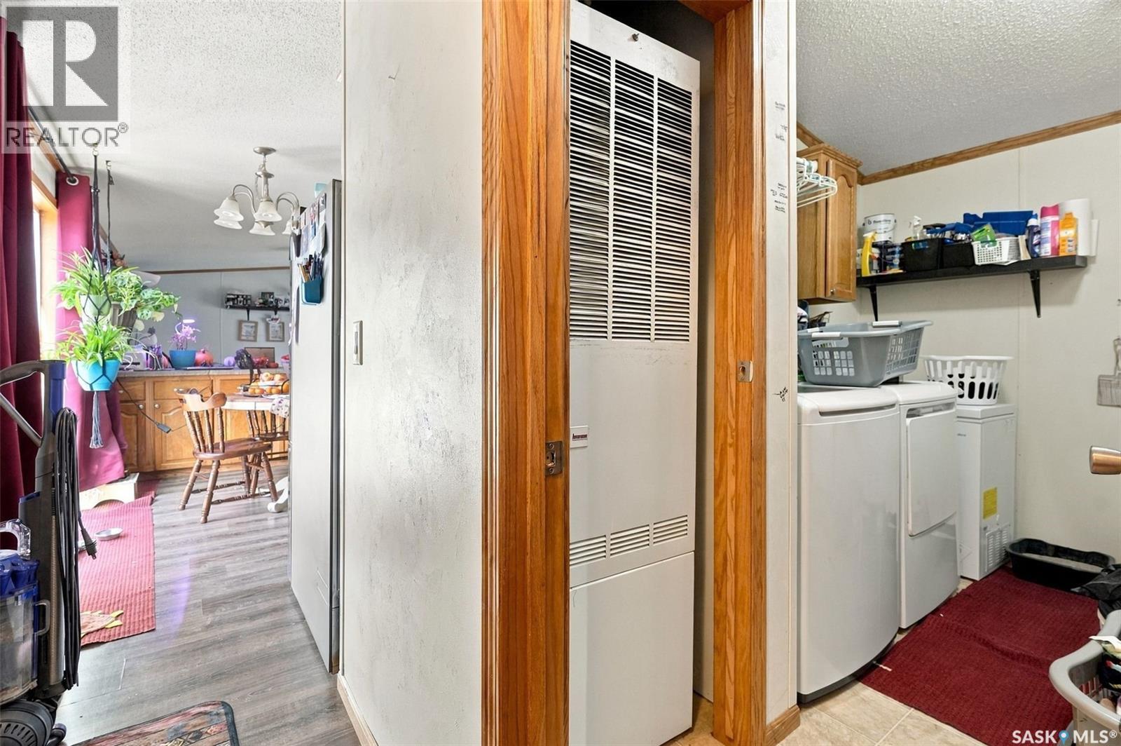 305 5th Avenue Property Photo 17