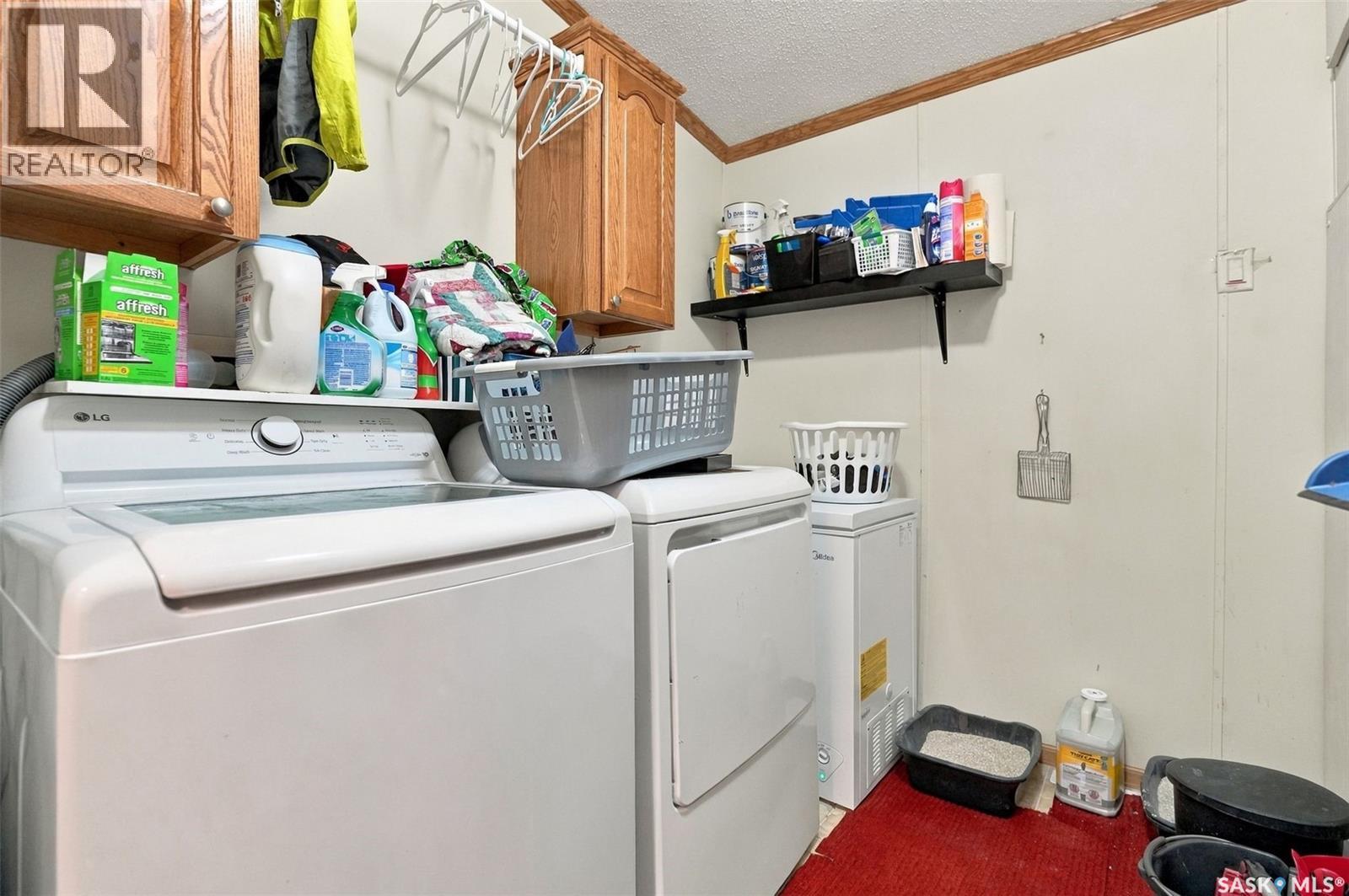 305 5th Avenue Property Photo 18