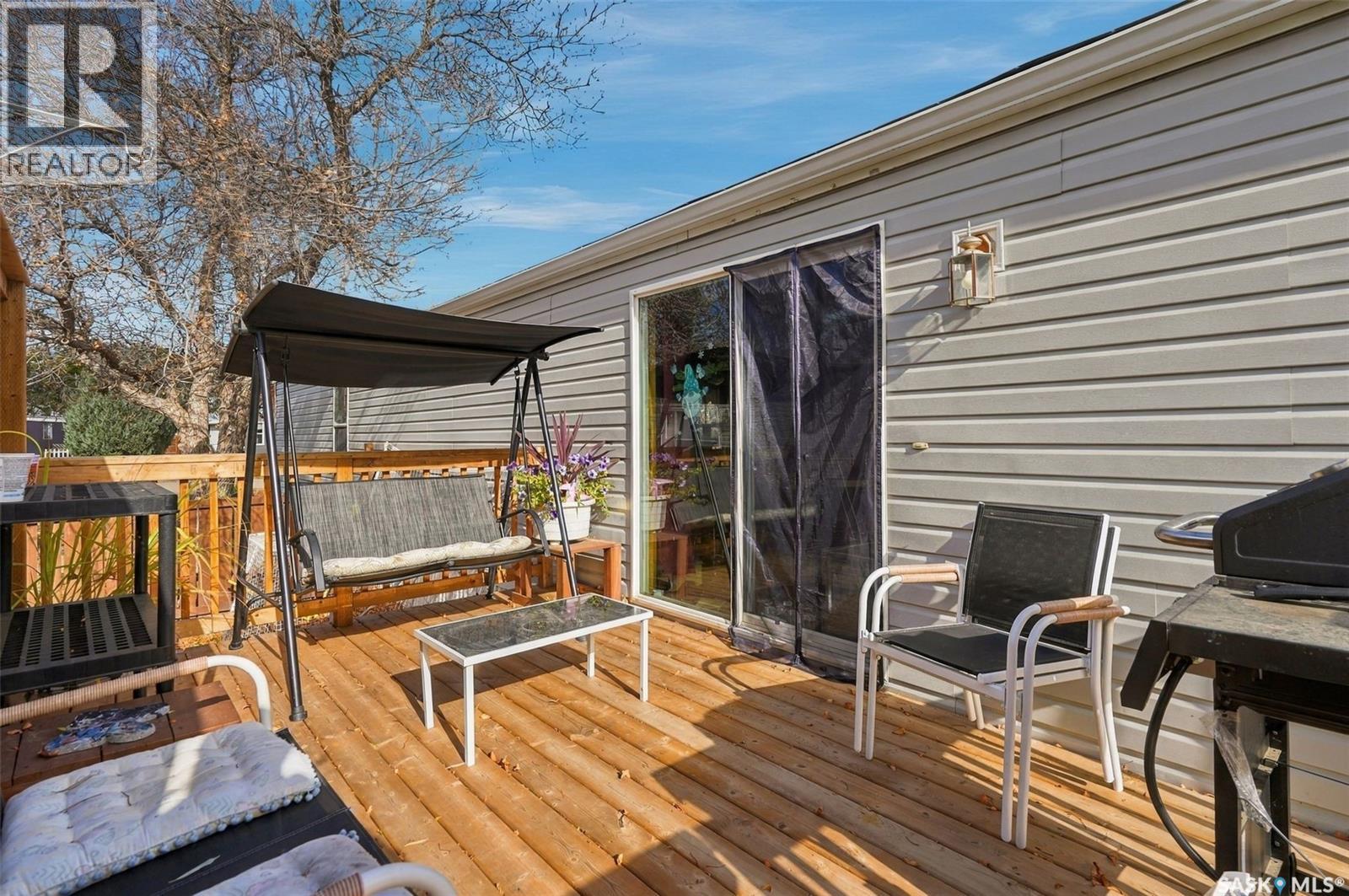 305 5th Avenue Property Photo 23