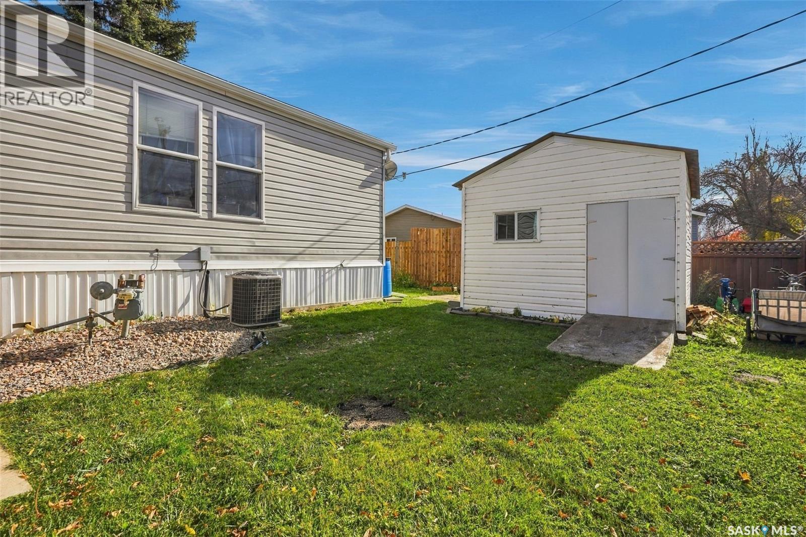 305 5th Avenue Property Photo 25