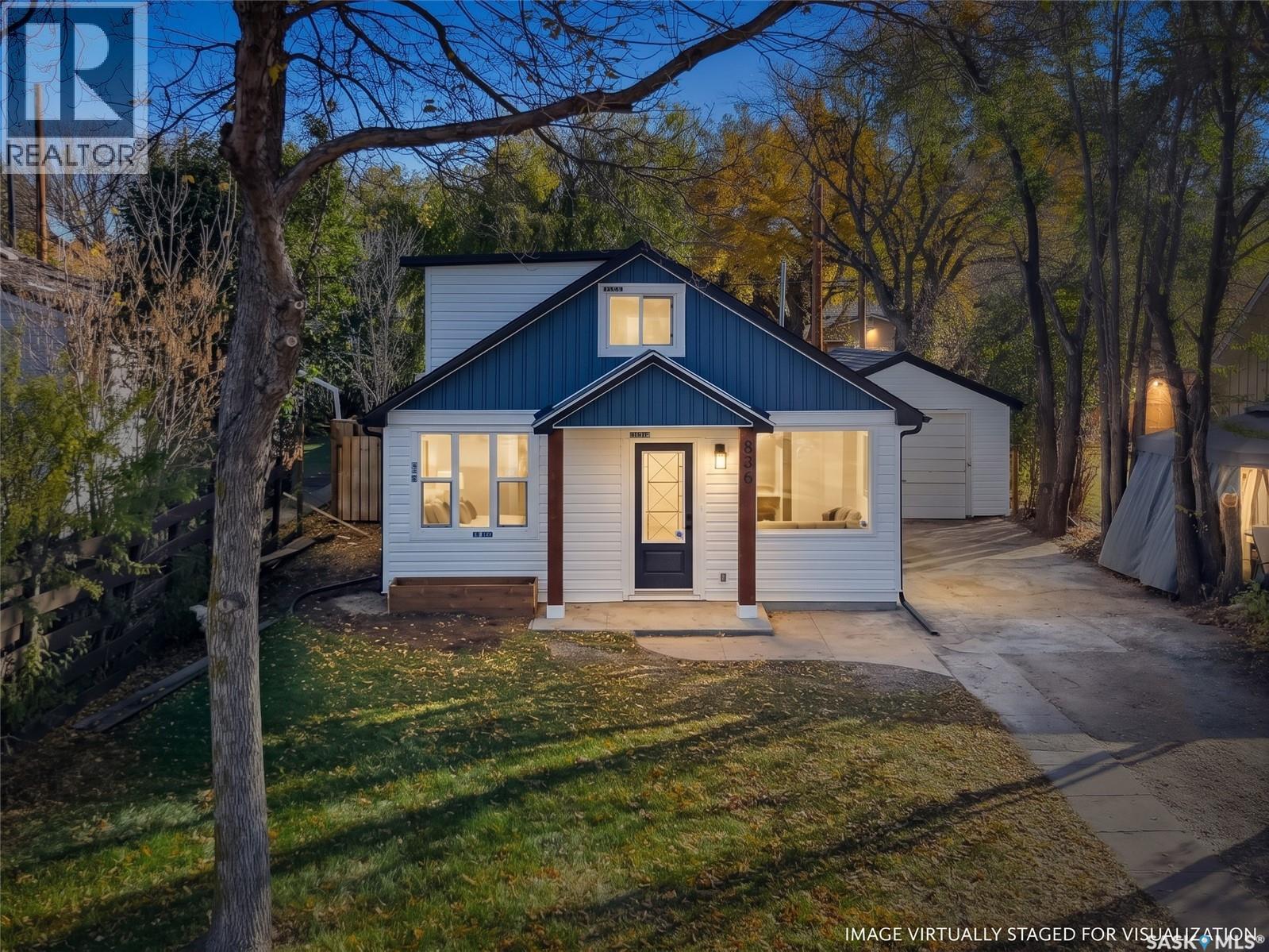 836 K AVENUE N Property Photo 1