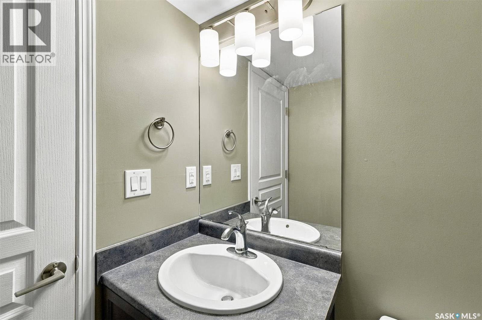5105 110 Willis Crescent Property Photo 17