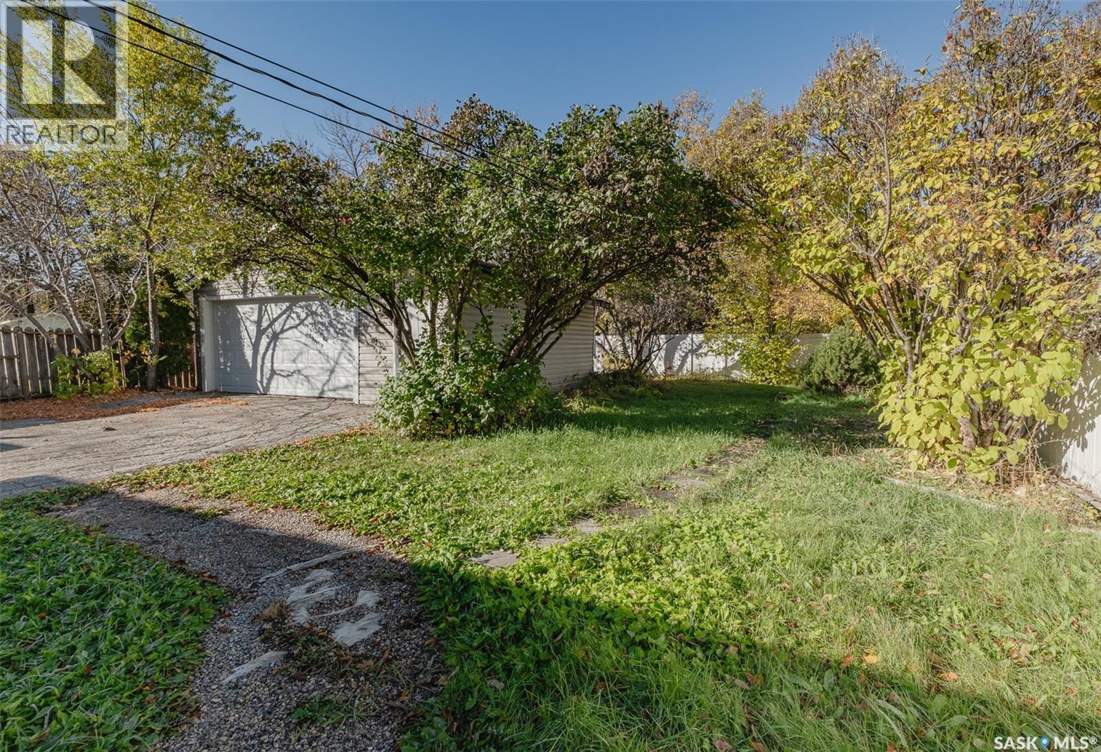 310 Garnet Street Property Photo 34